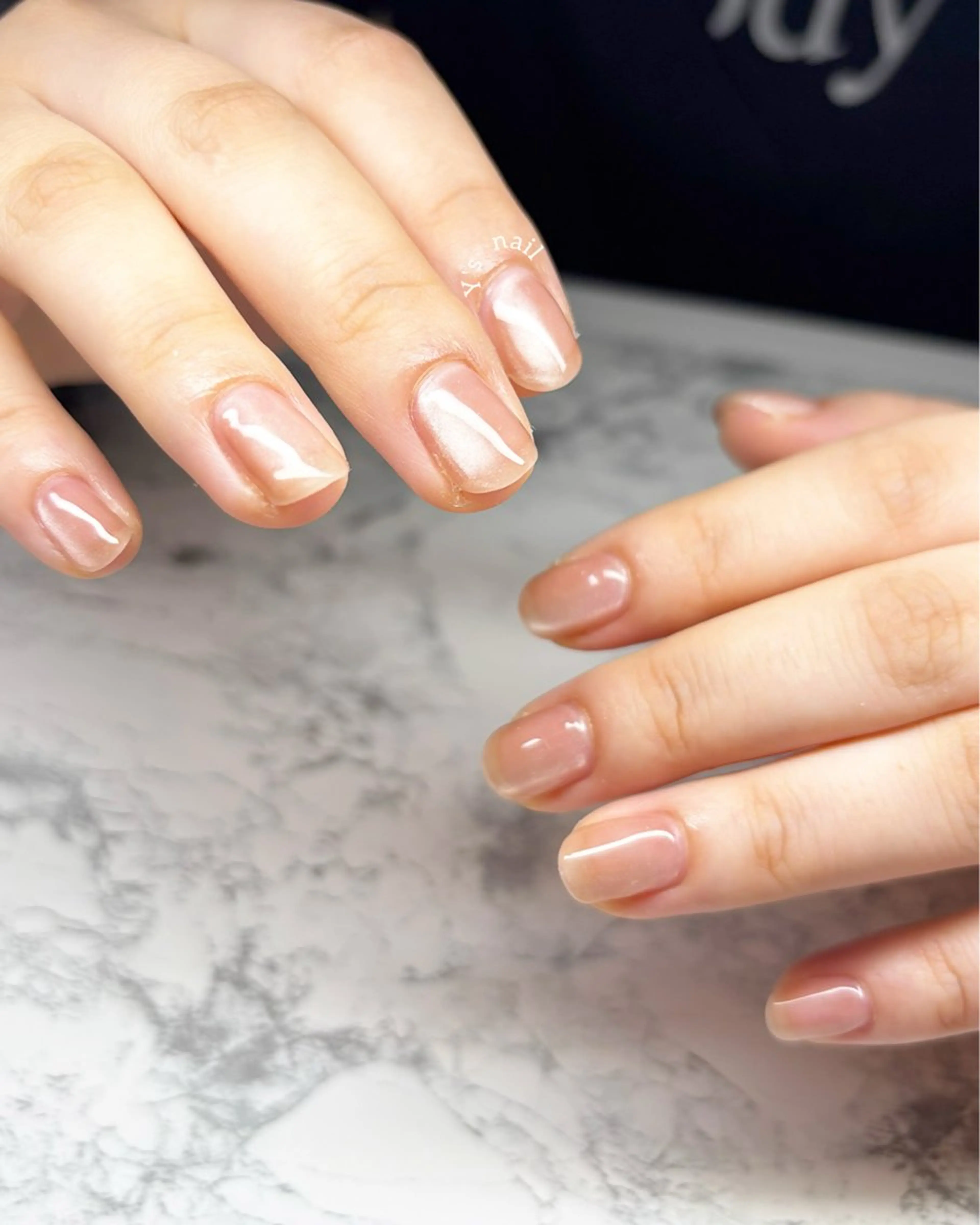 ネイル マグネットネイル オフィスネイル シンプルネイル 手書きが得意🖌️ Y’s  nailのネイルデザイン