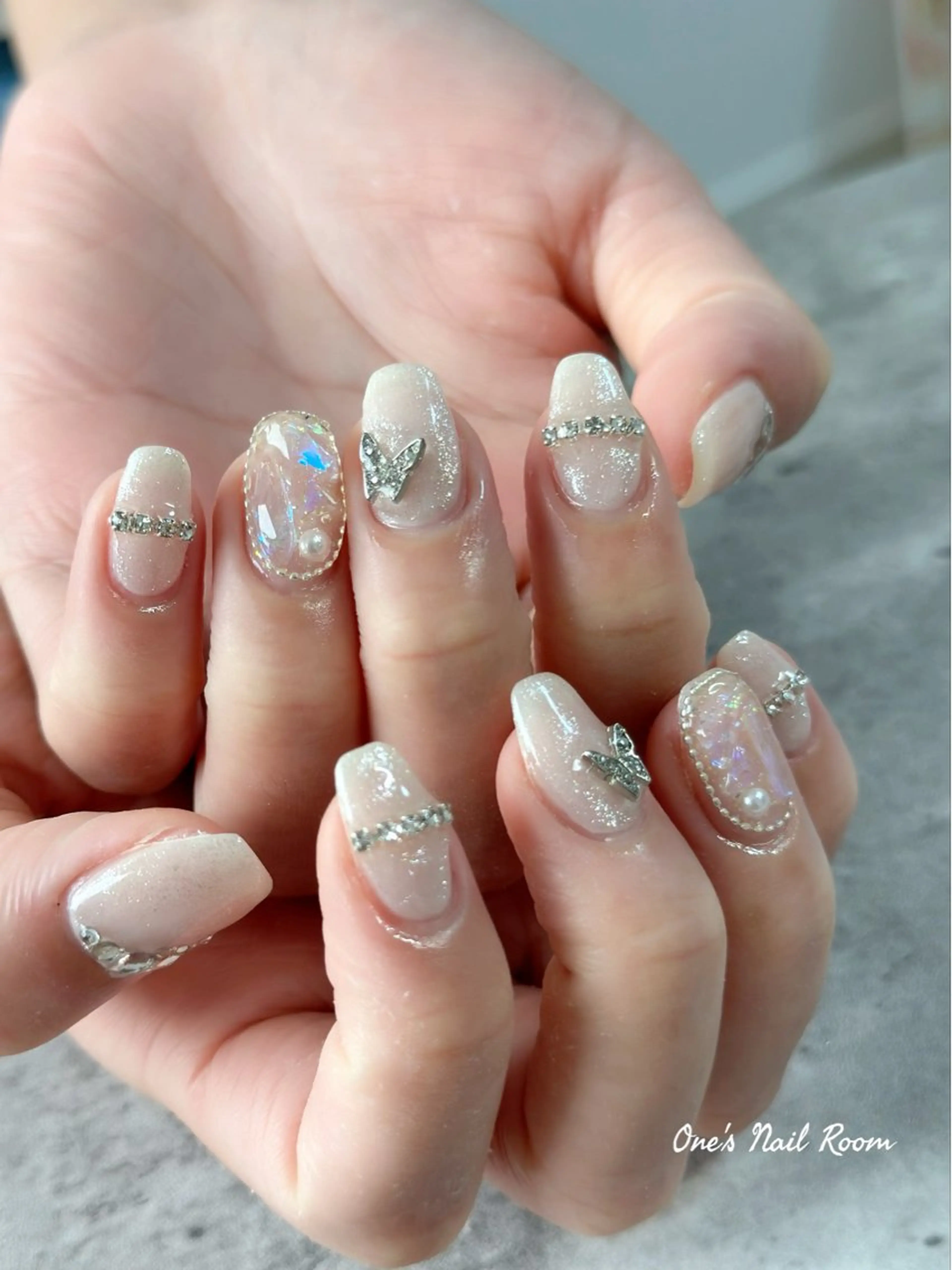 ネイル ハンドネイル One's Nail Roomのネイルデザイン