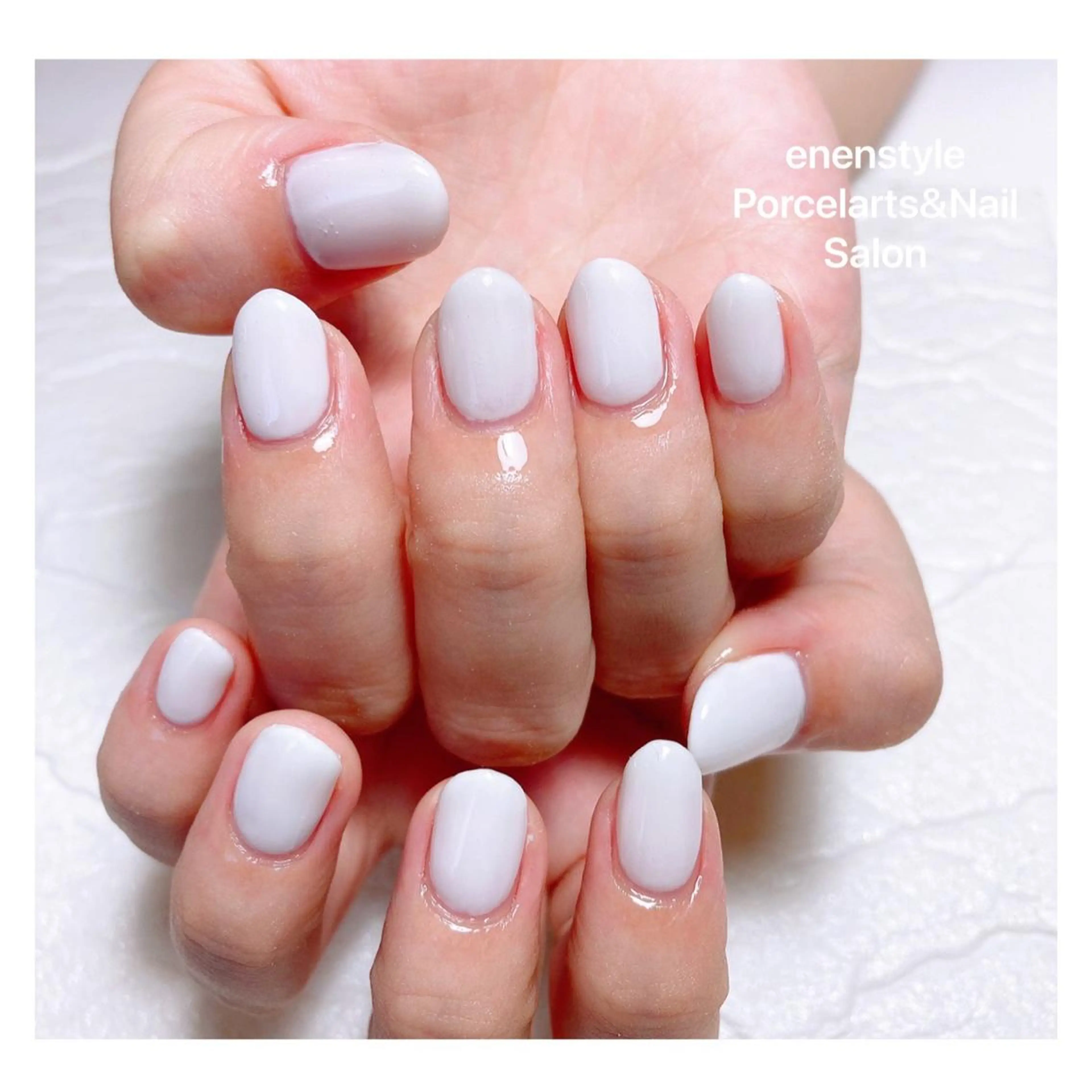 ショート ネイル 👑enen style👑のネイルデザイン