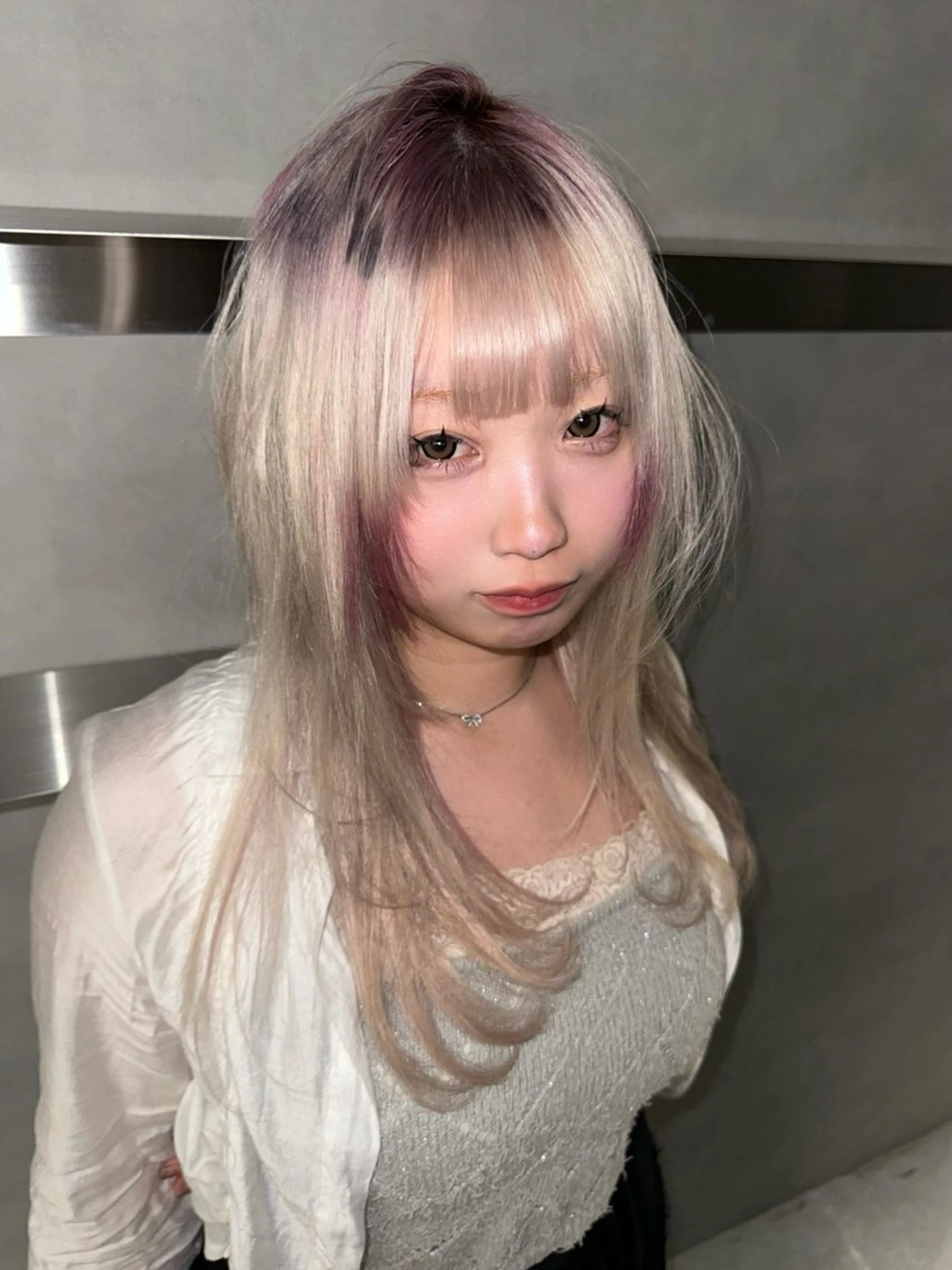 ロング カラー ヘアカラー ホワイトカラー/梅田 デザインカラー/しんのヘアスタイル