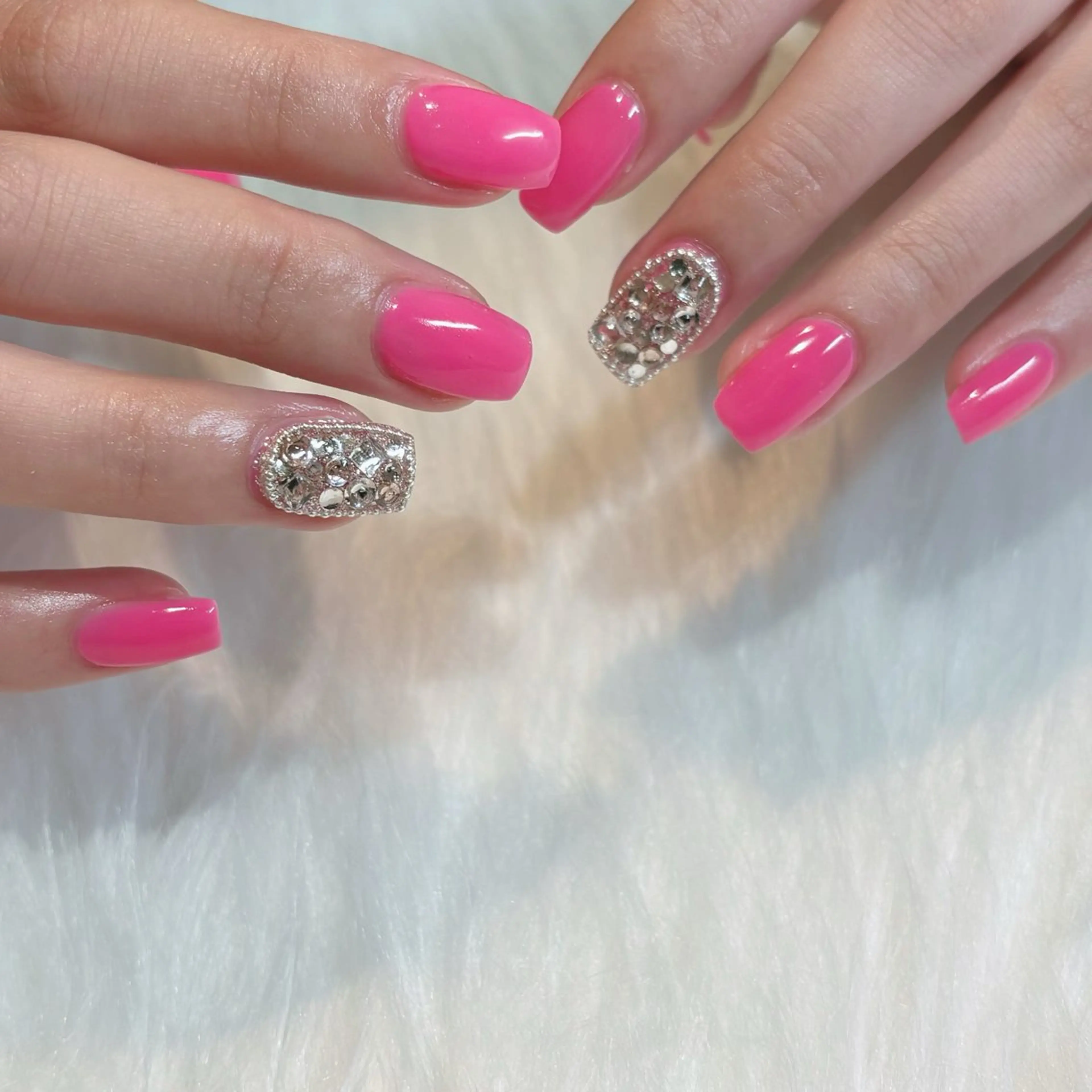 ネイル ピンク 米倉 五織のネイルデザイン