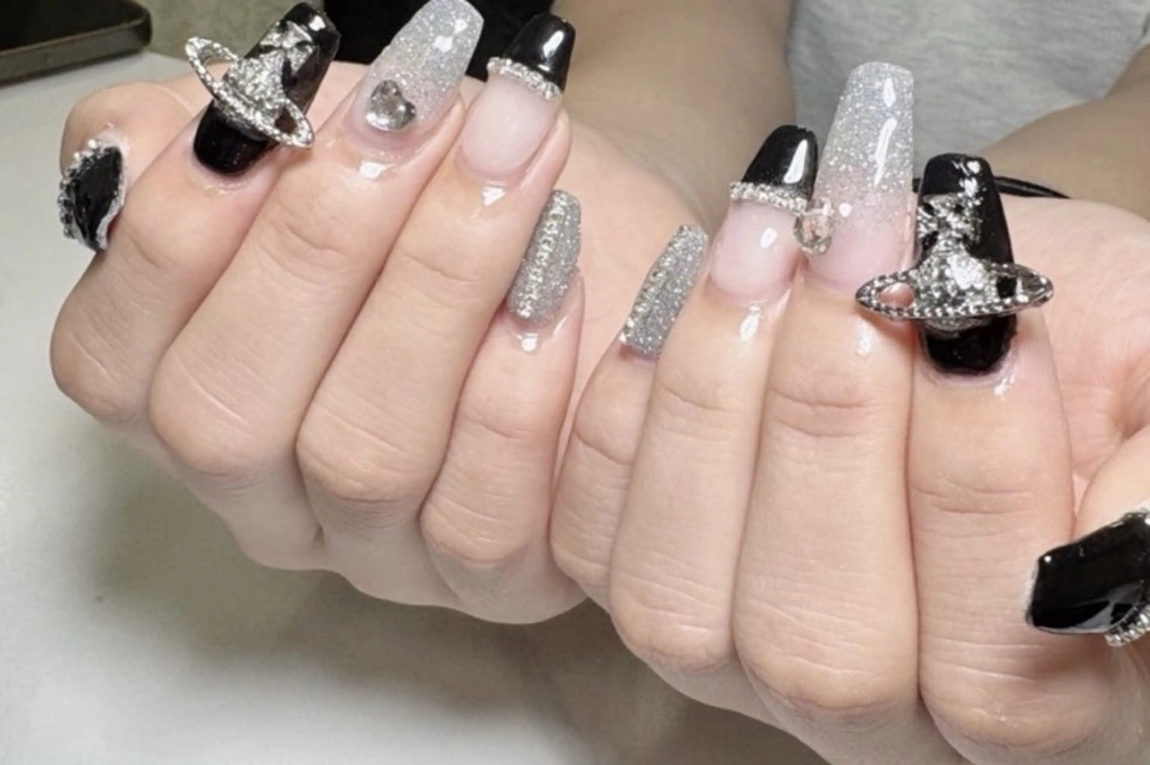 ネイル Èclat エクラのネイルデザイン