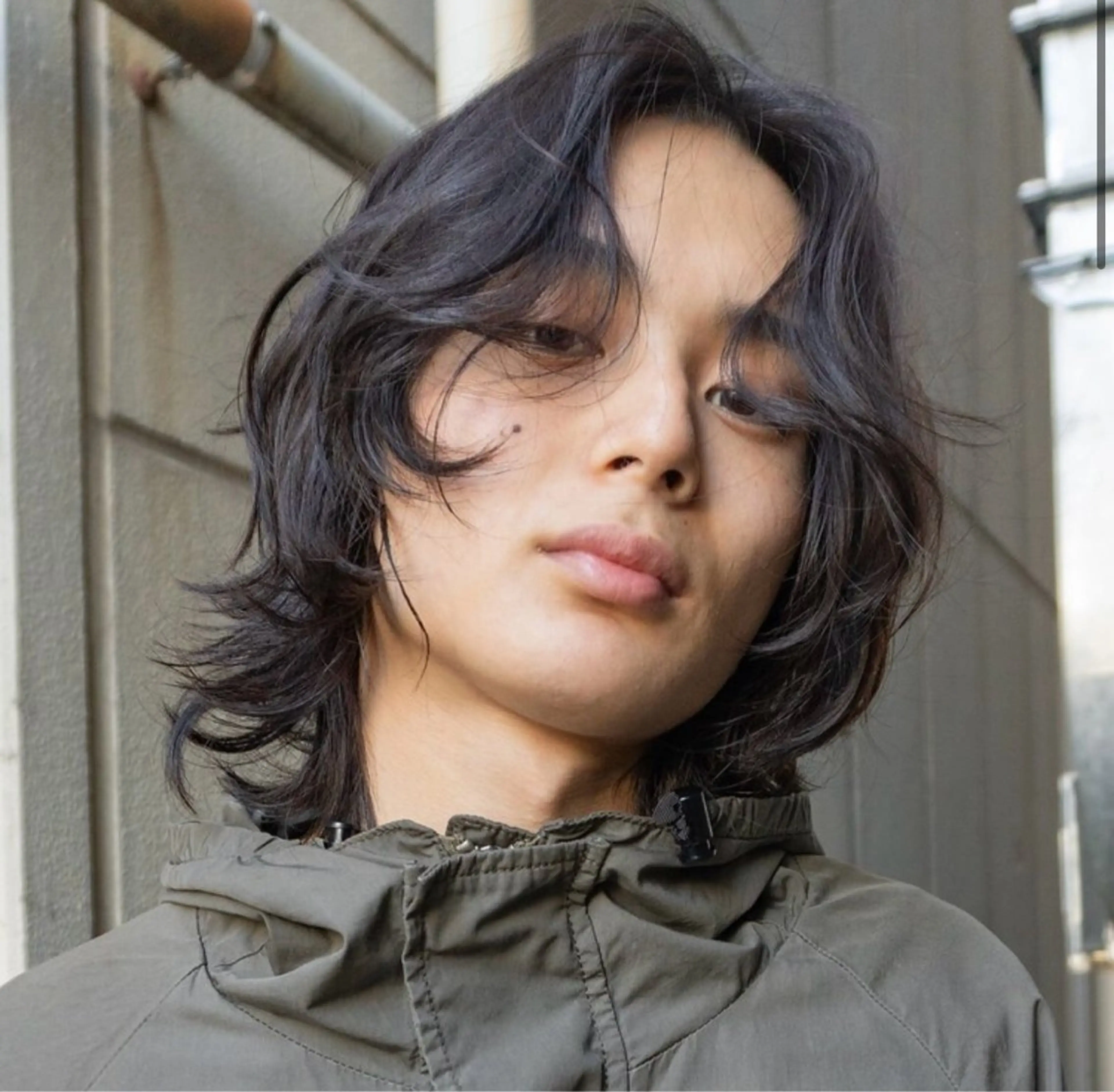 ミディアム カット レイヤー／デザイン カット／ヒナノのヘアスタイル