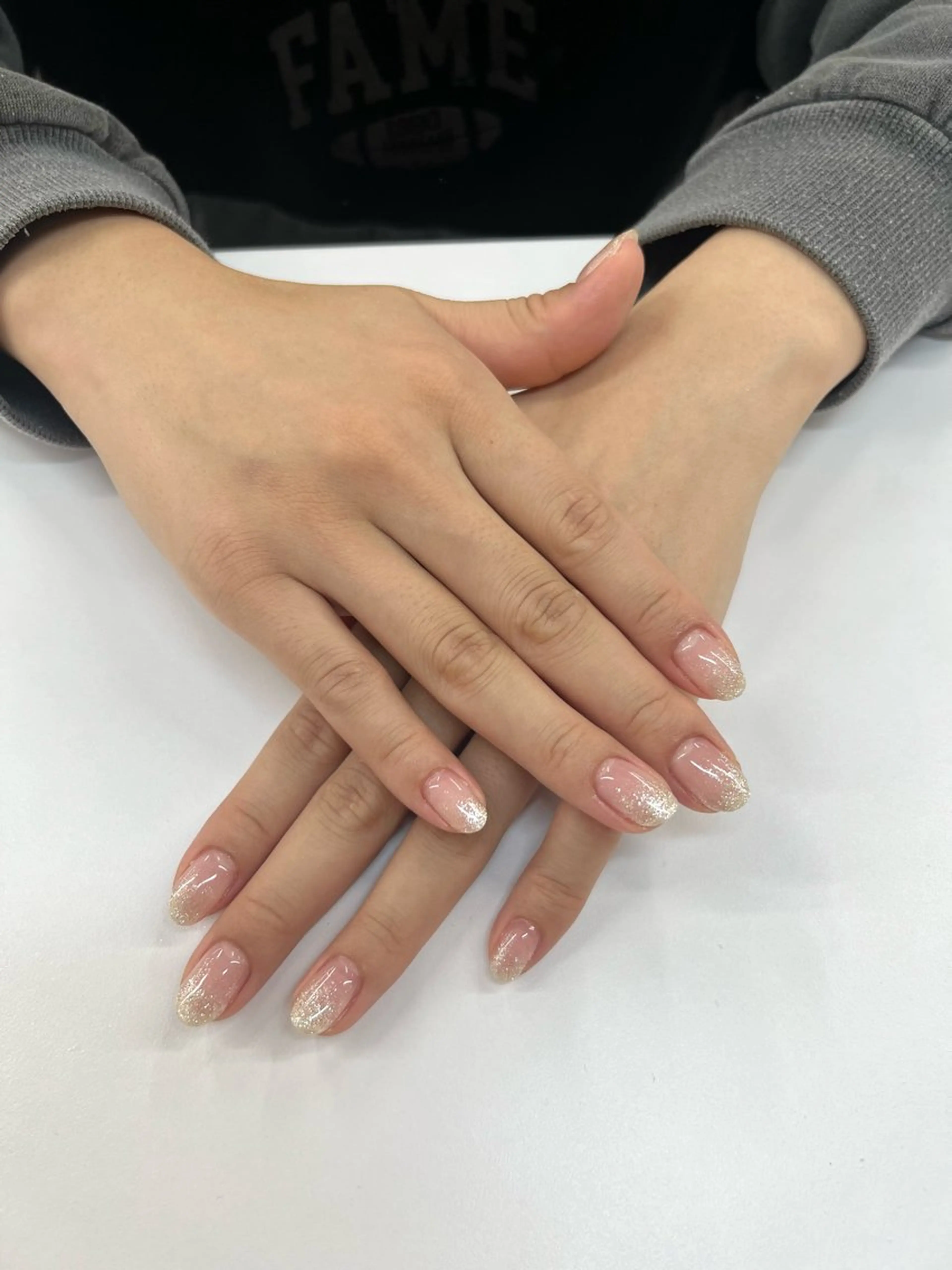 ネイル ラメ(グリッター) ラメグラデーション Tsuneyama yukaのネイルデザイン