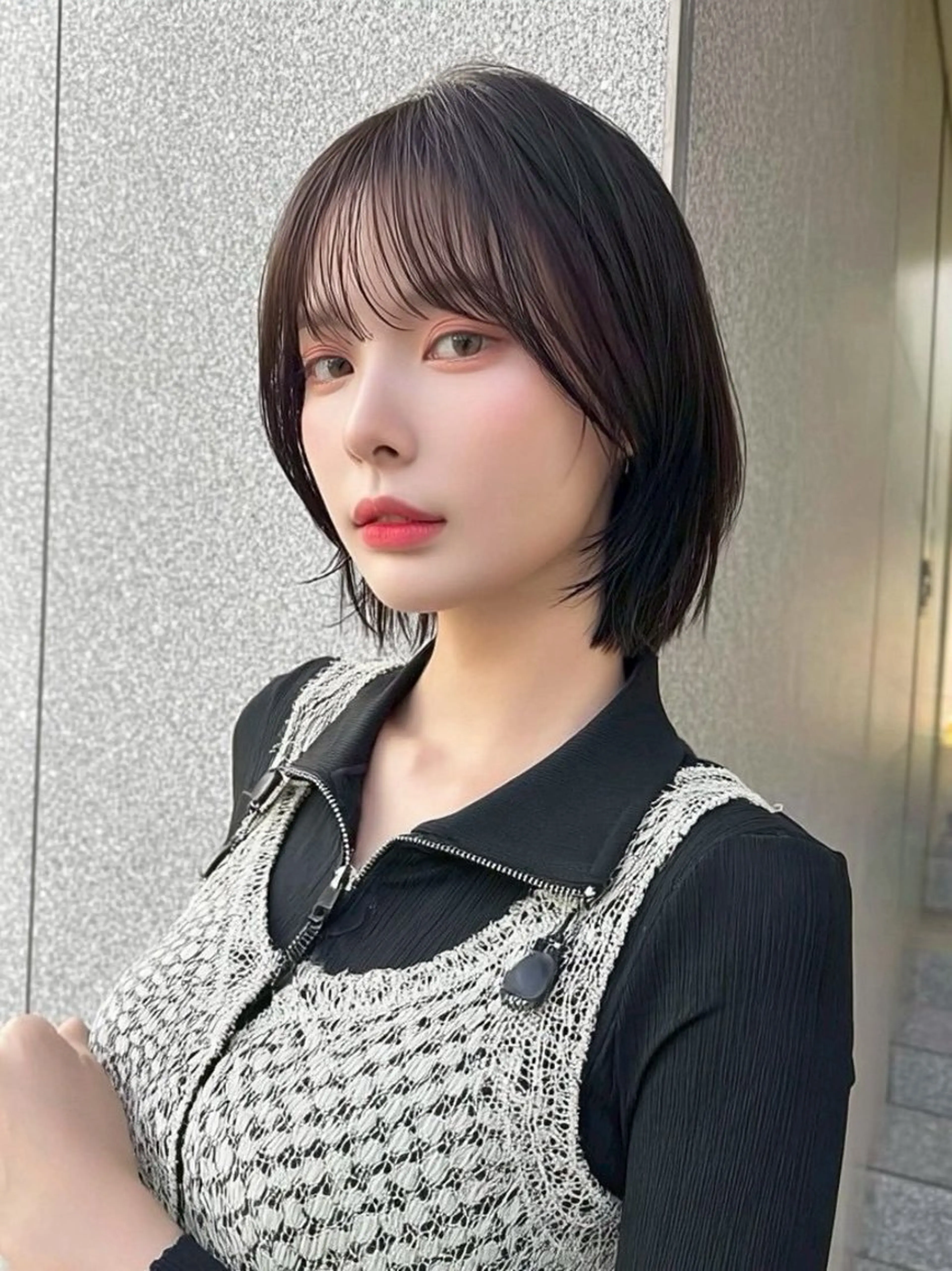 ミディアム ボブレイヤー ボブ 顔まわりレイヤー 韓国風ヘア レイヤーカット 岡田 望愛🫧のヘアスタイル