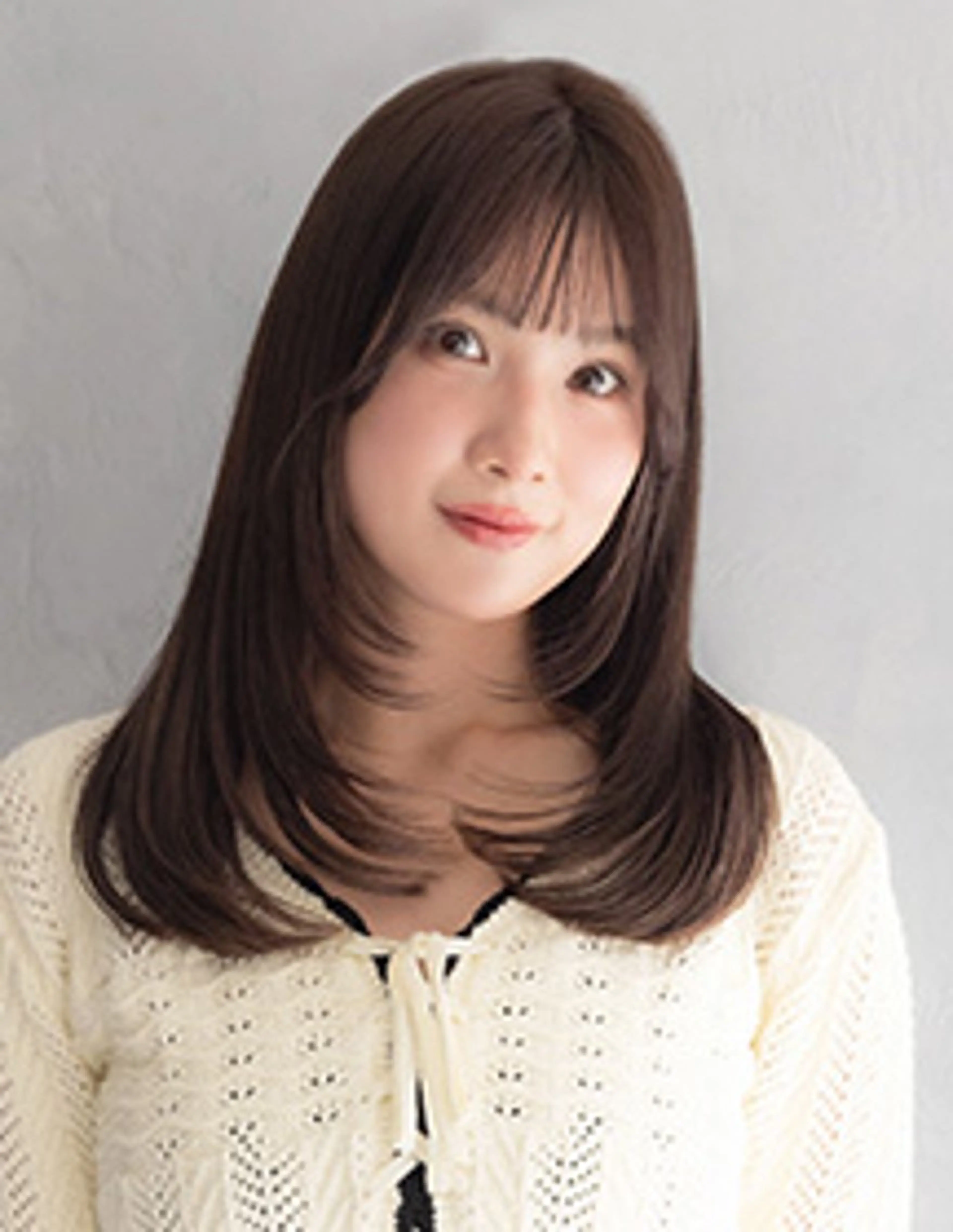 ミディアム Earth中島 育枝のヘアスタイル