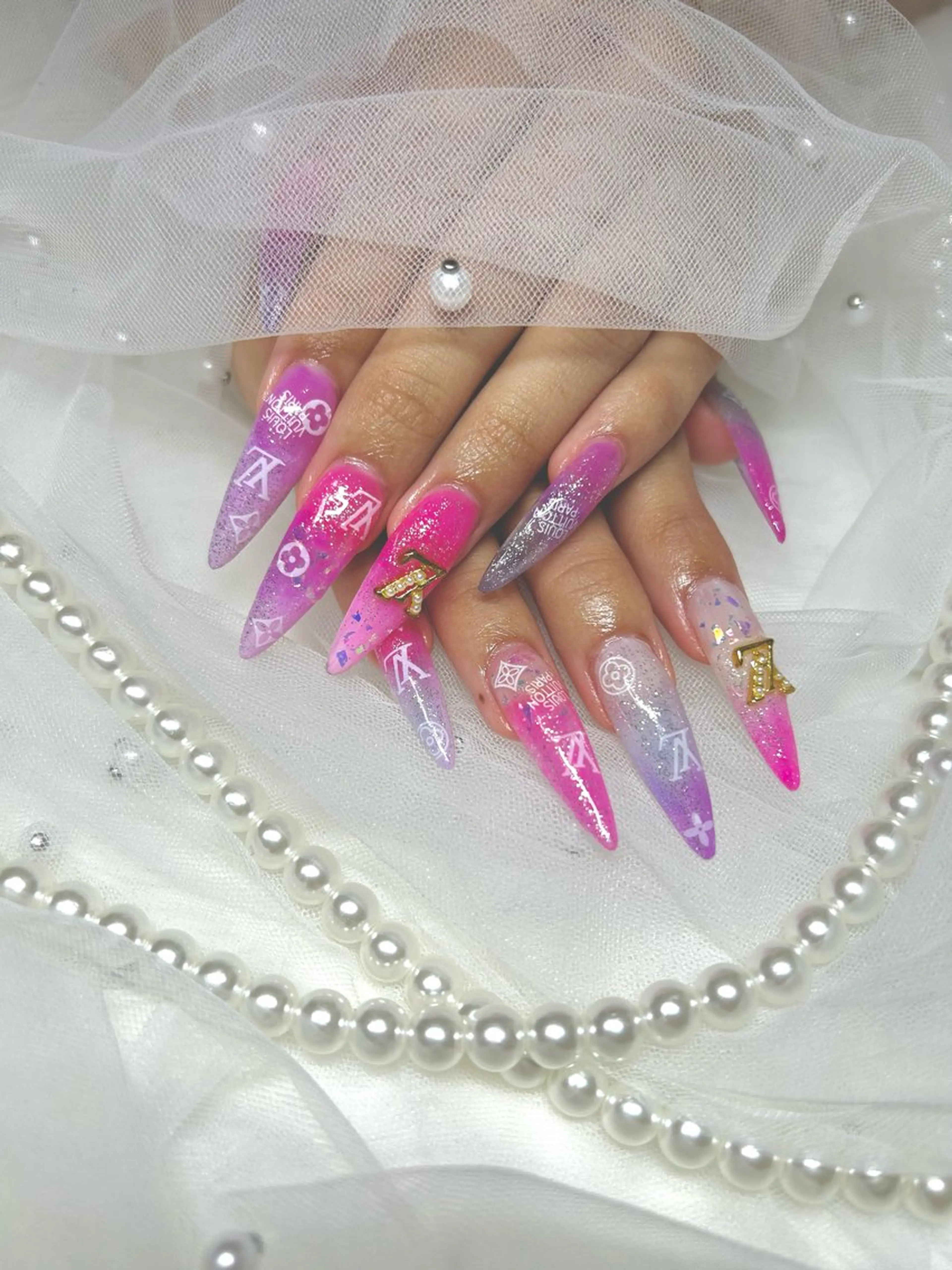 ネイル ハンドネイル 【Laule‘a 】のネイルデザイン