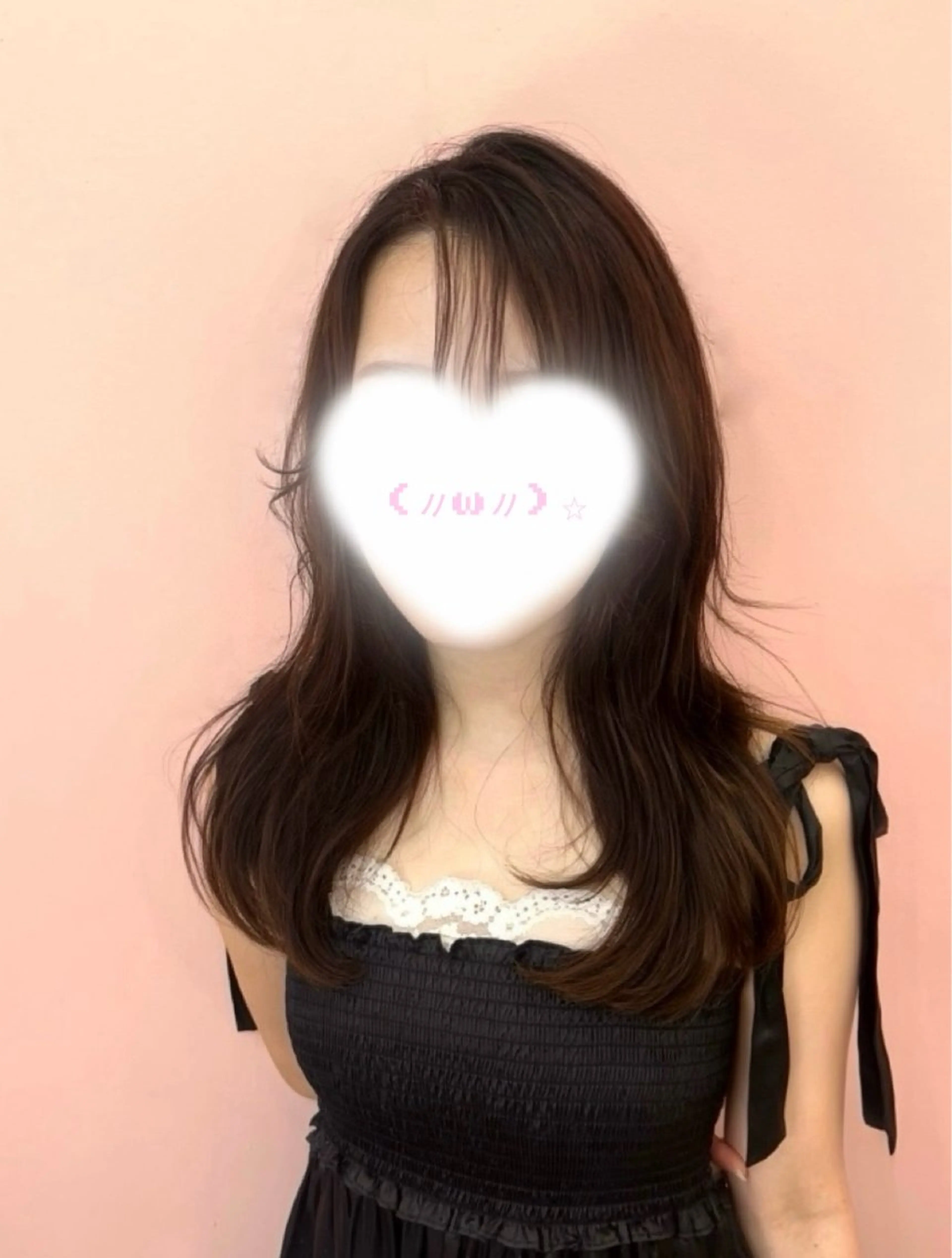 セミロング ronmuu／ shizukuのヘアスタイル