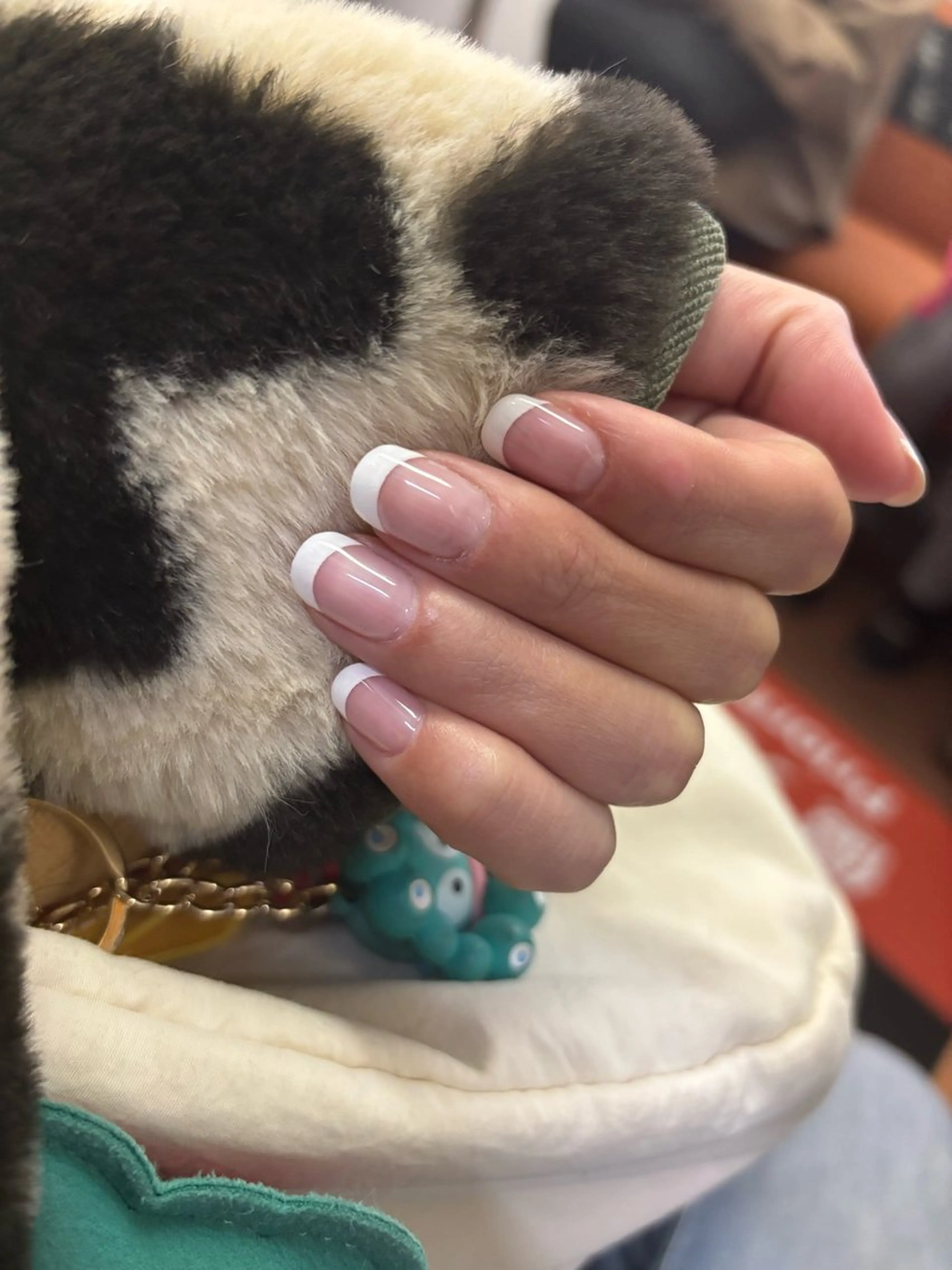 ネイル クリアネイル フレンチネイル ハンドネイル フットネイル aimé HIKARUのネイルデザイン