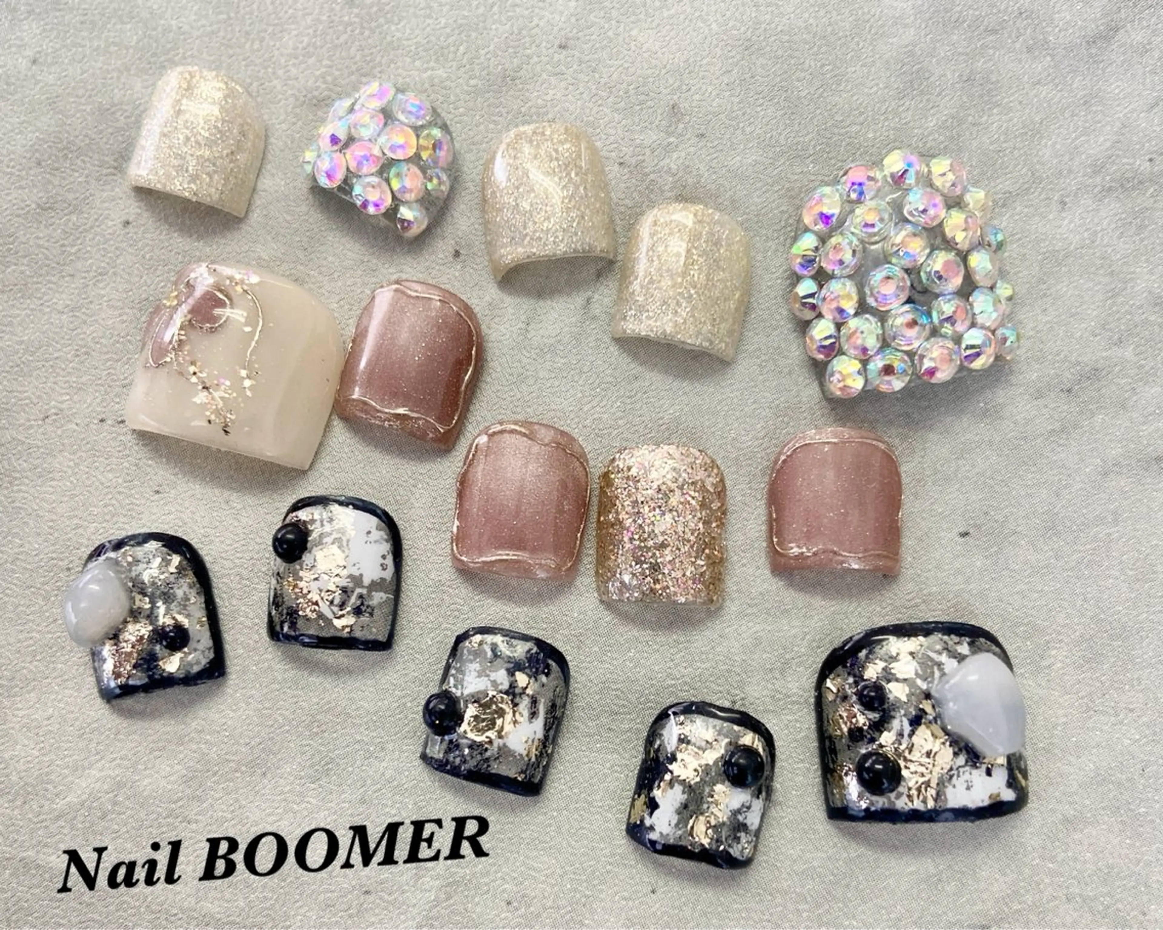 ネイル フットネイル ネイル ブーマーのネイルデザイン