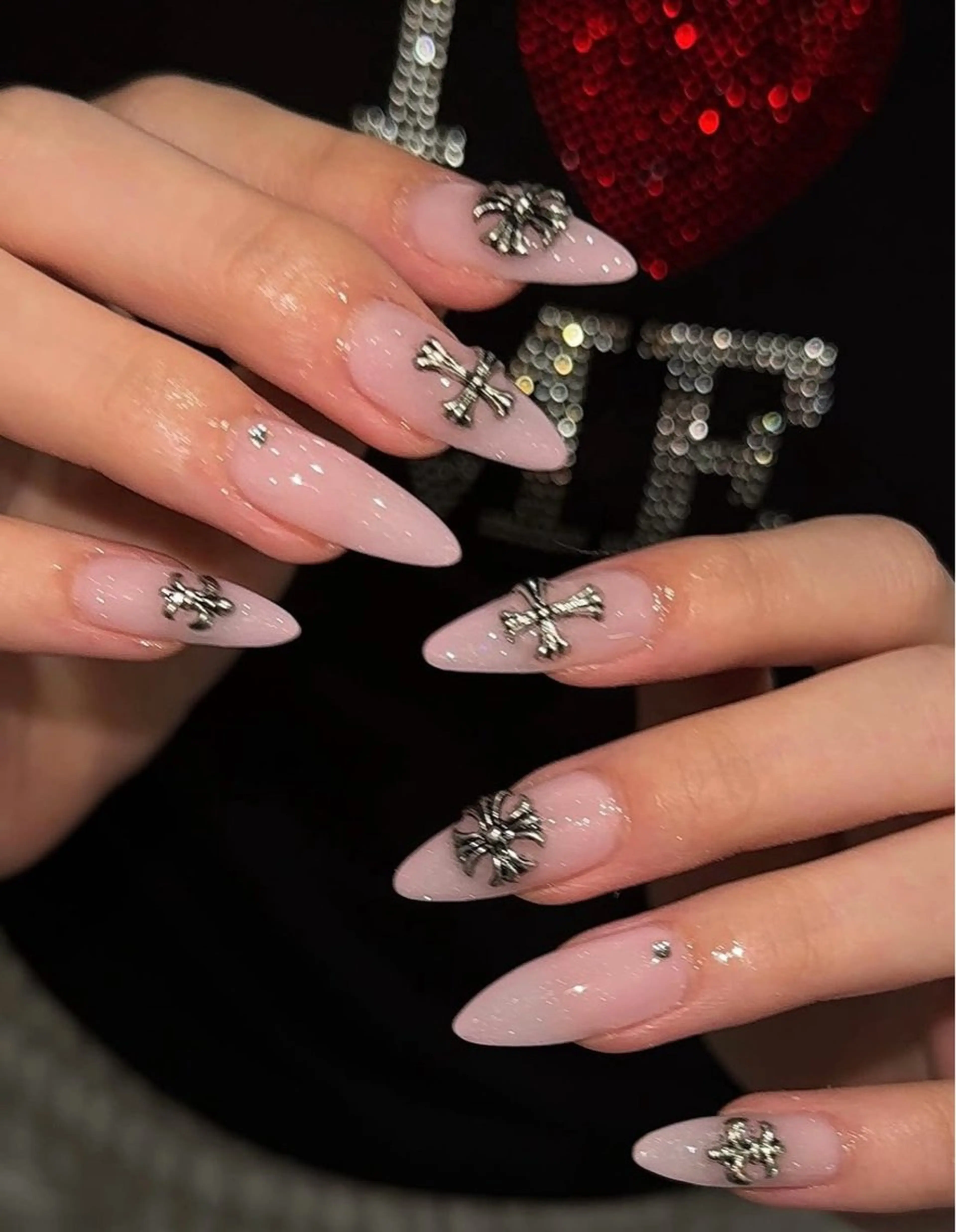 ネイル シンプルネイル Lam..肌質改善 専門 女性専用サロンのエステ・リラクイメージ