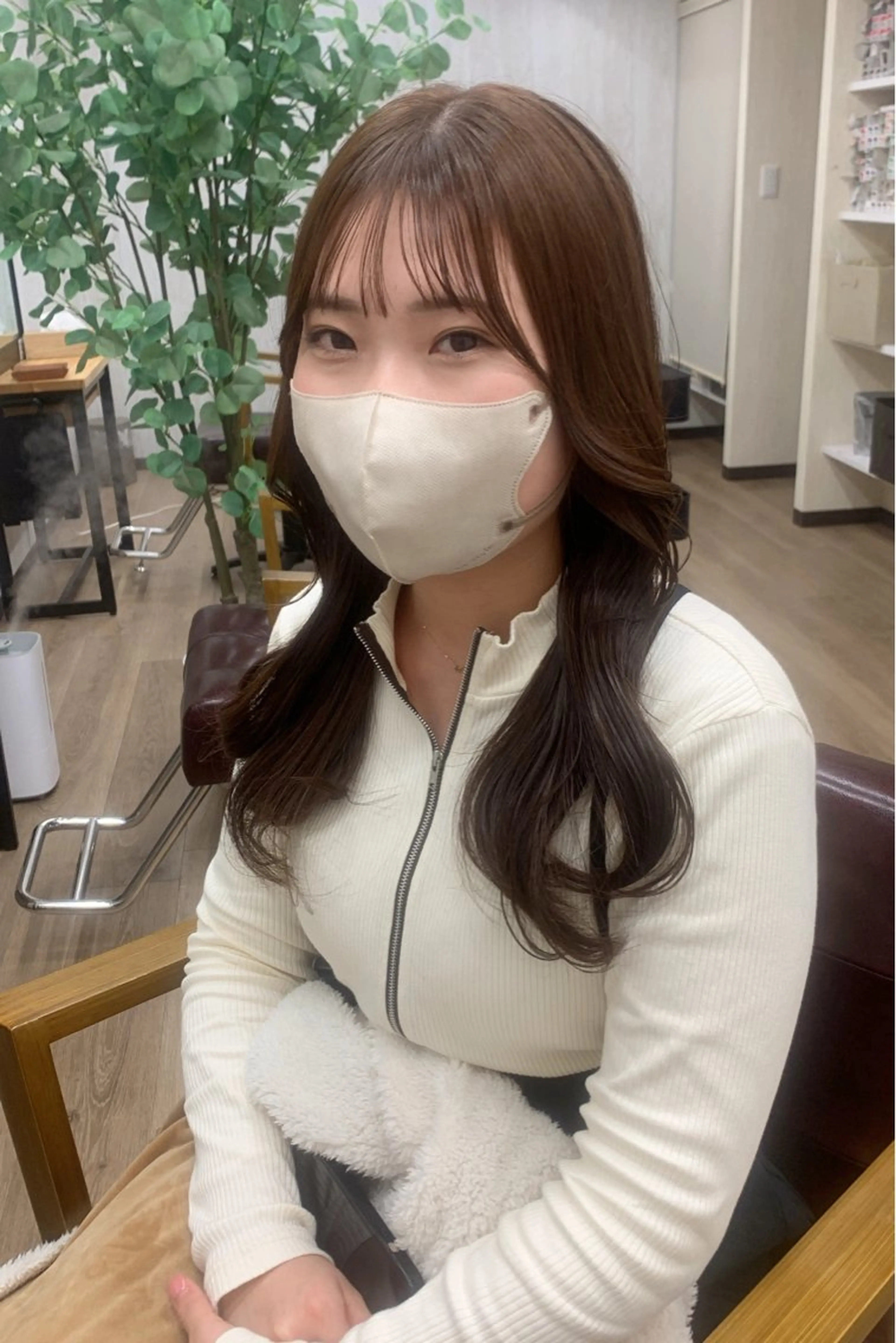 セミロング カット ヘアカラー トリートメント [toco] Runaのヘアスタイル