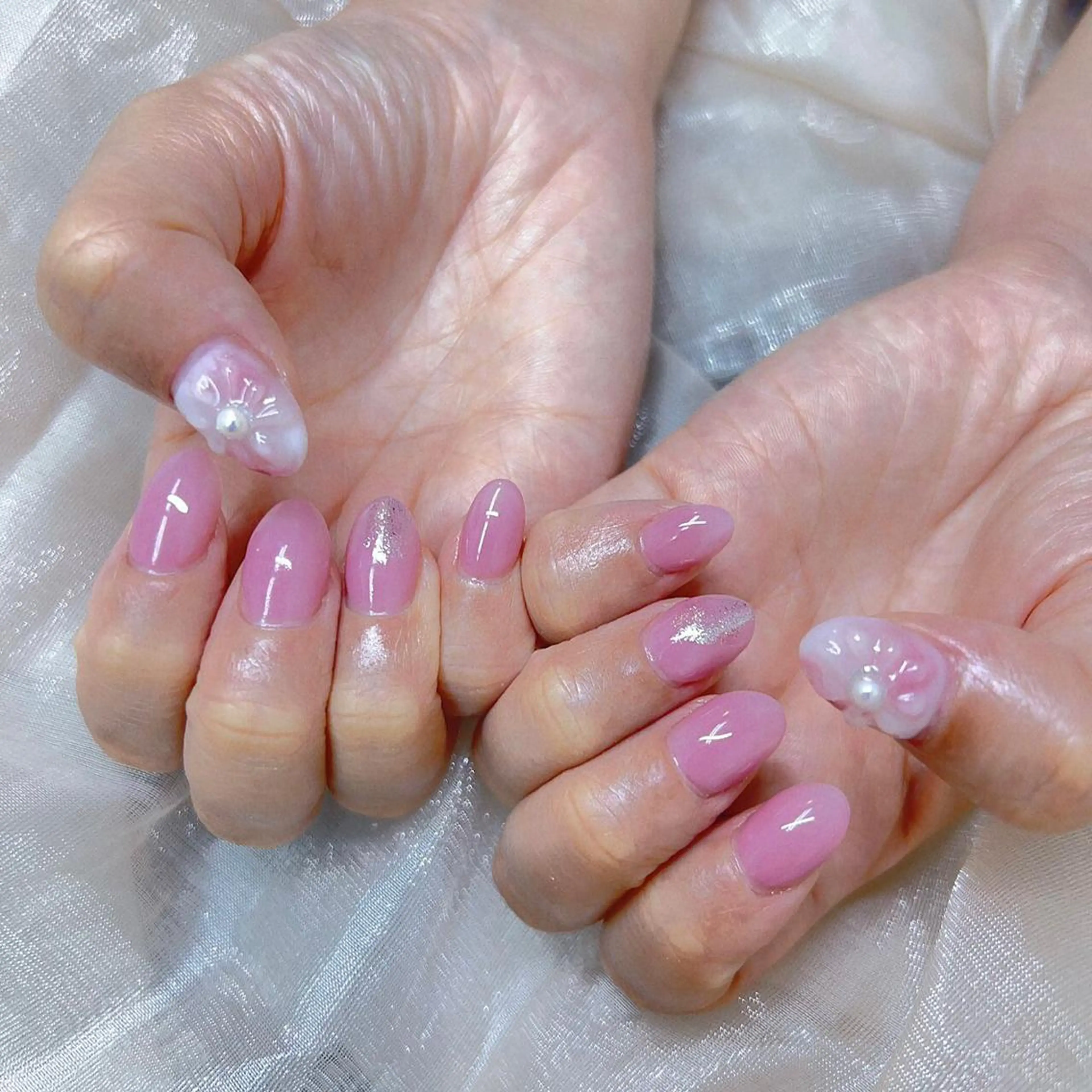 ネイル ハンドネイル VIVIAN リサのネイルデザイン