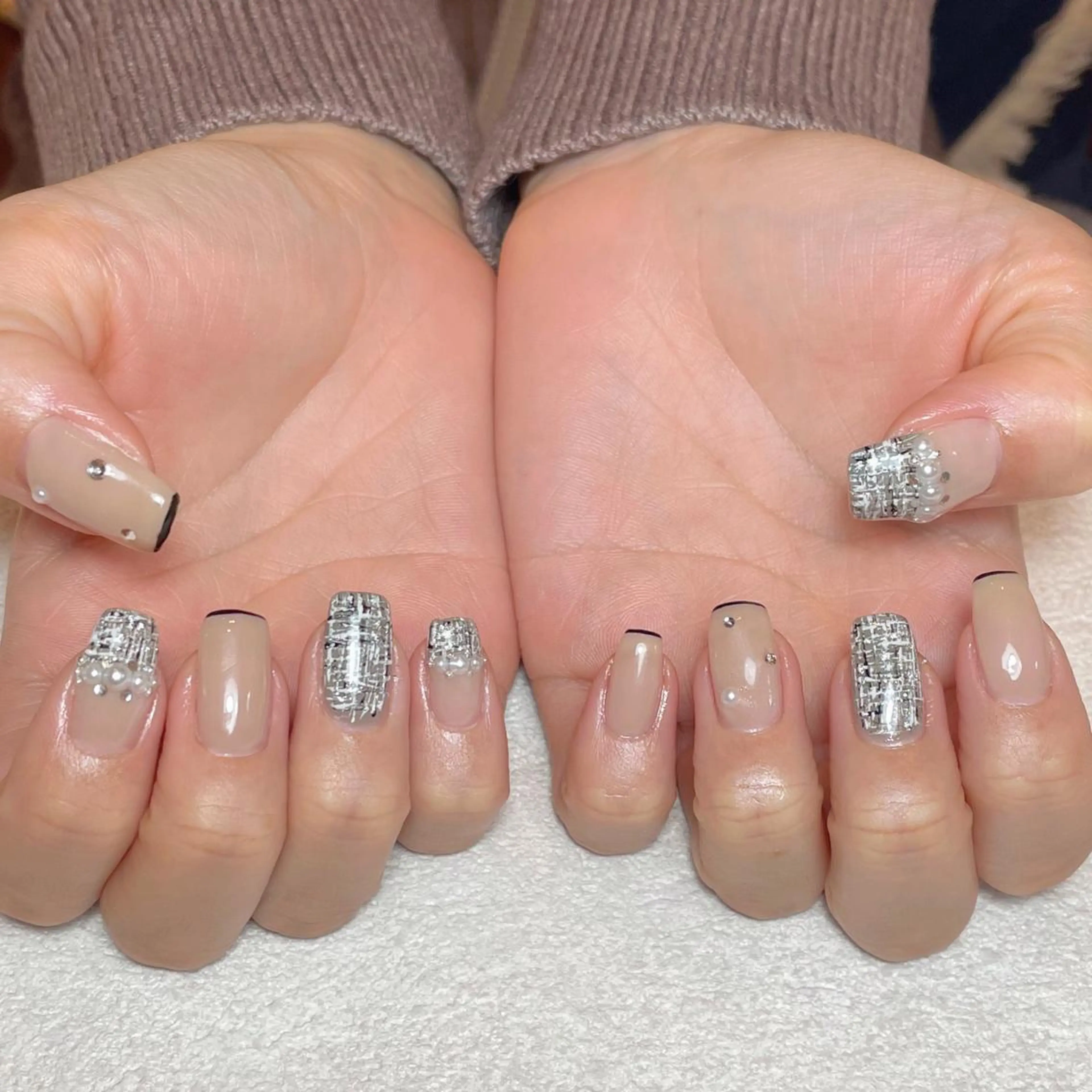 ネイル ハンドネイル nailroom DIASOMNIAのネイルデザイン