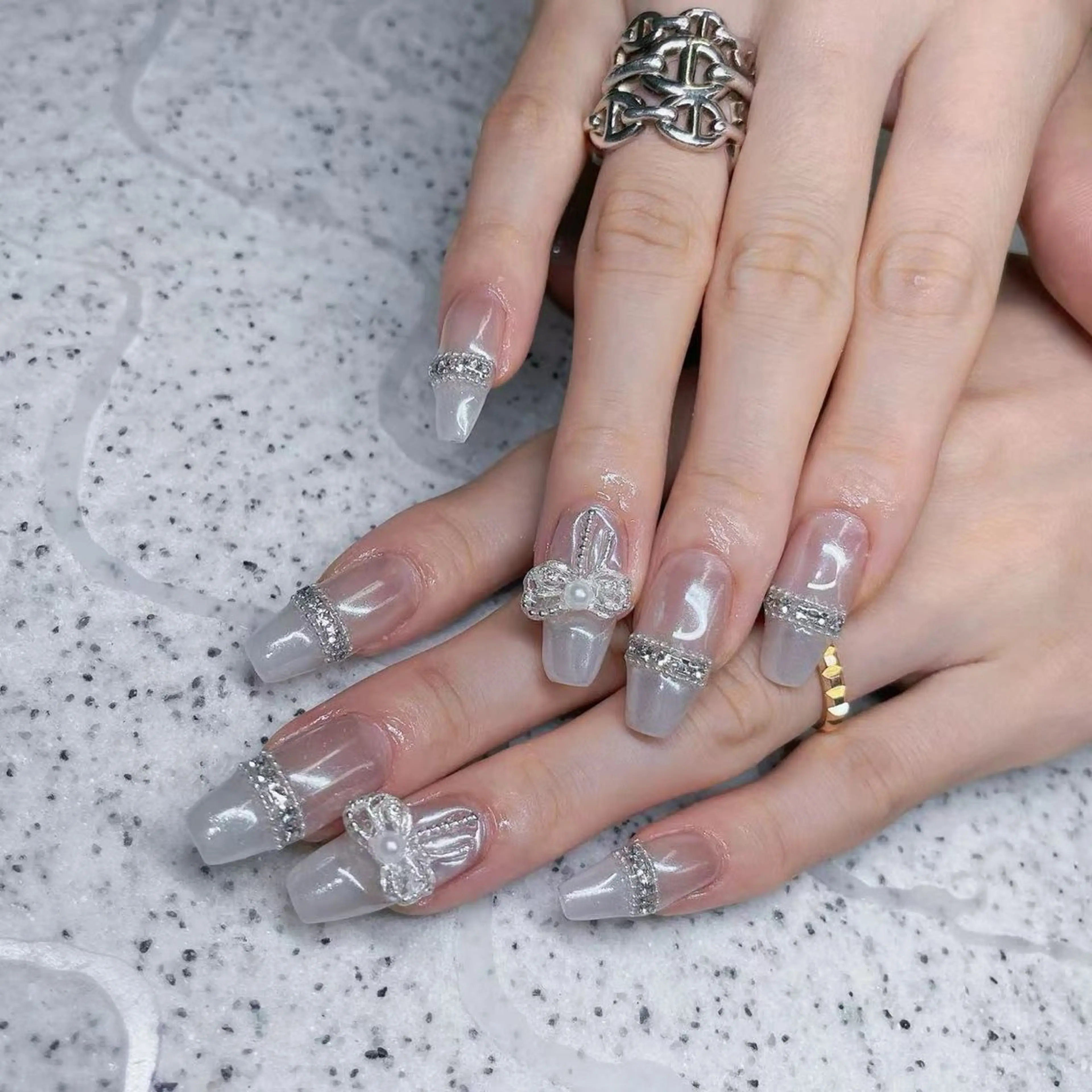 ネイル ハンドネイル Queens マオのネイルデザイン