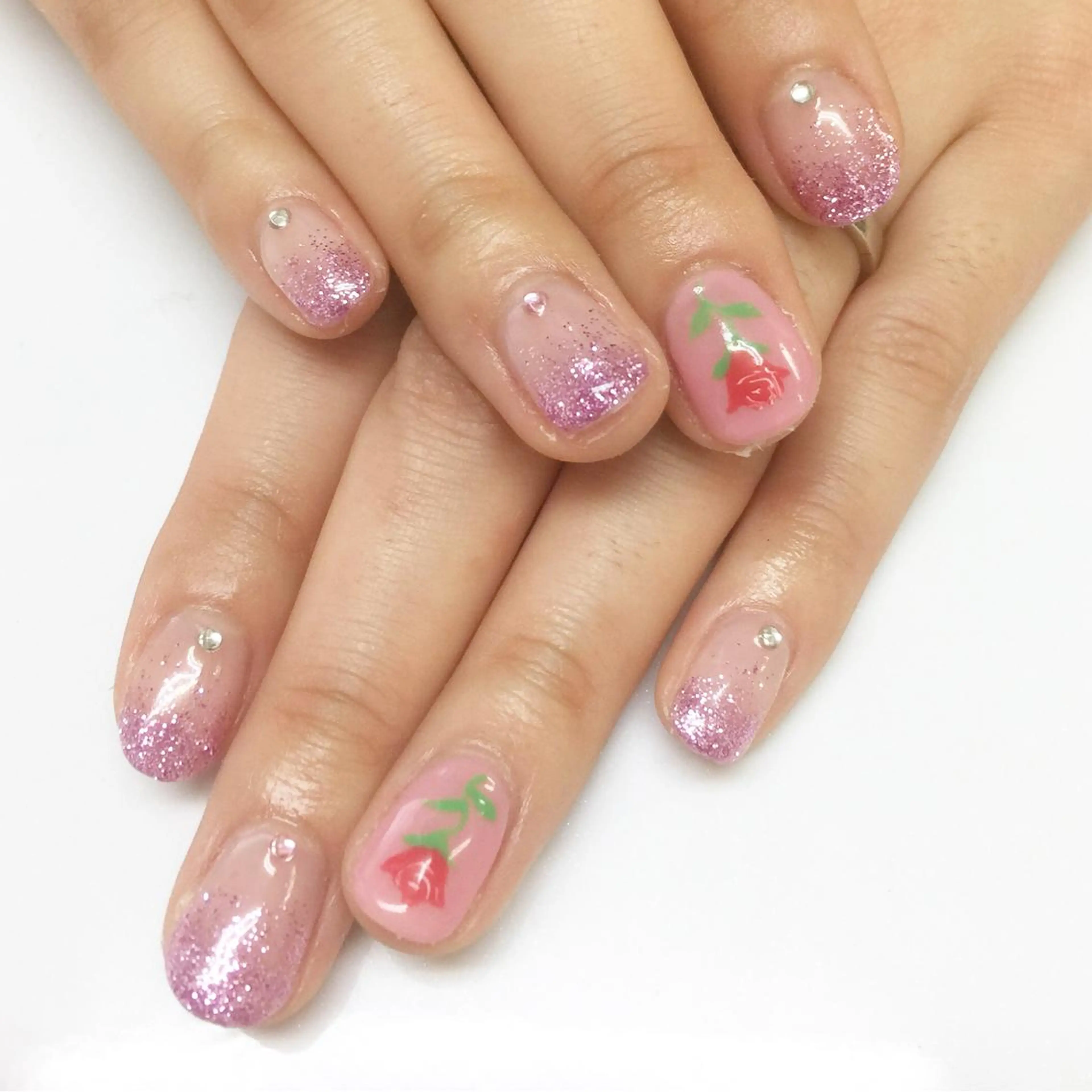 ネイル ネイリスト CHIAKIのネイルデザイン