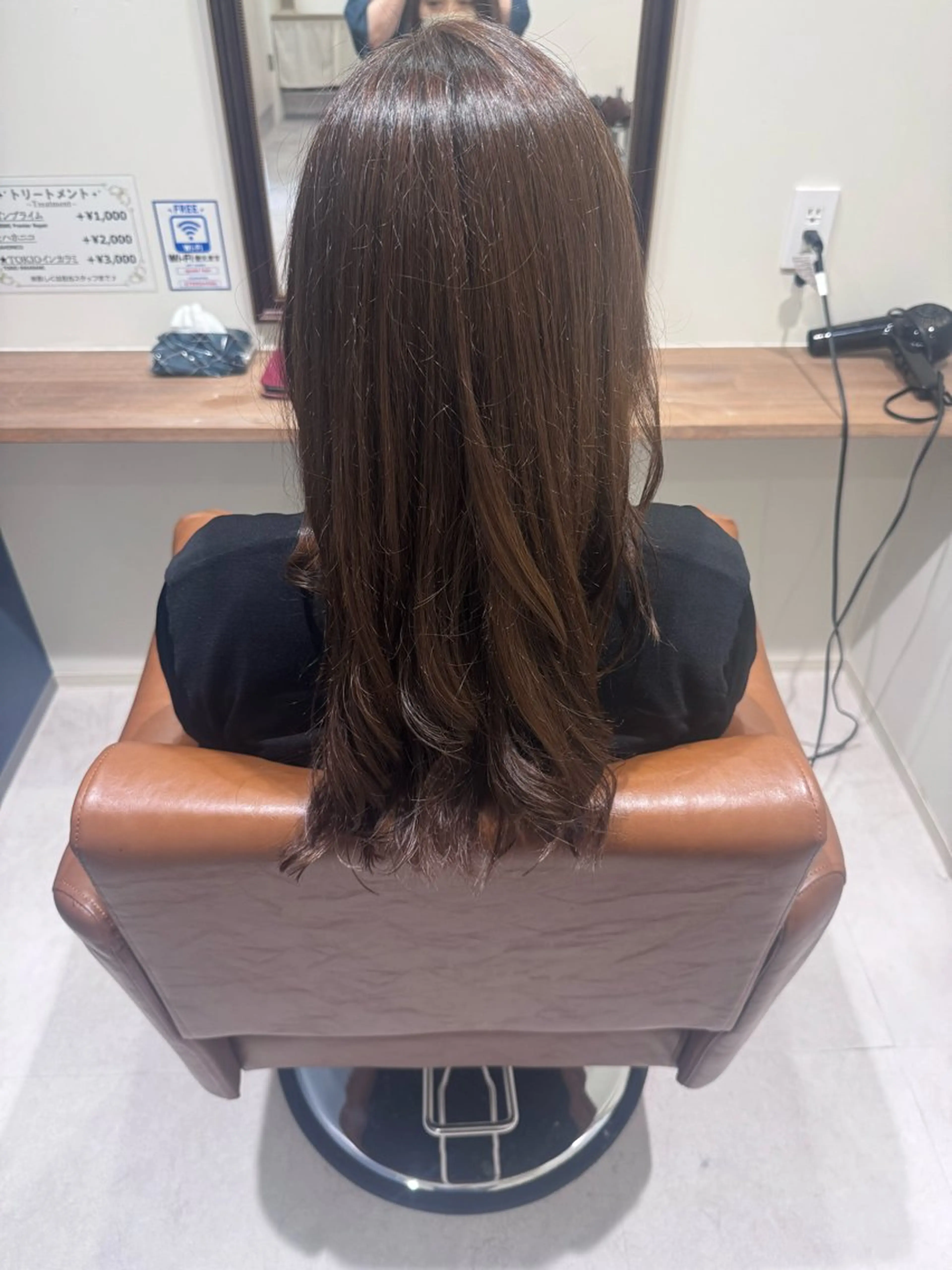 ロング レイヤーカット カット ヘアカラー トリートメント guest 松島のヘアスタイル