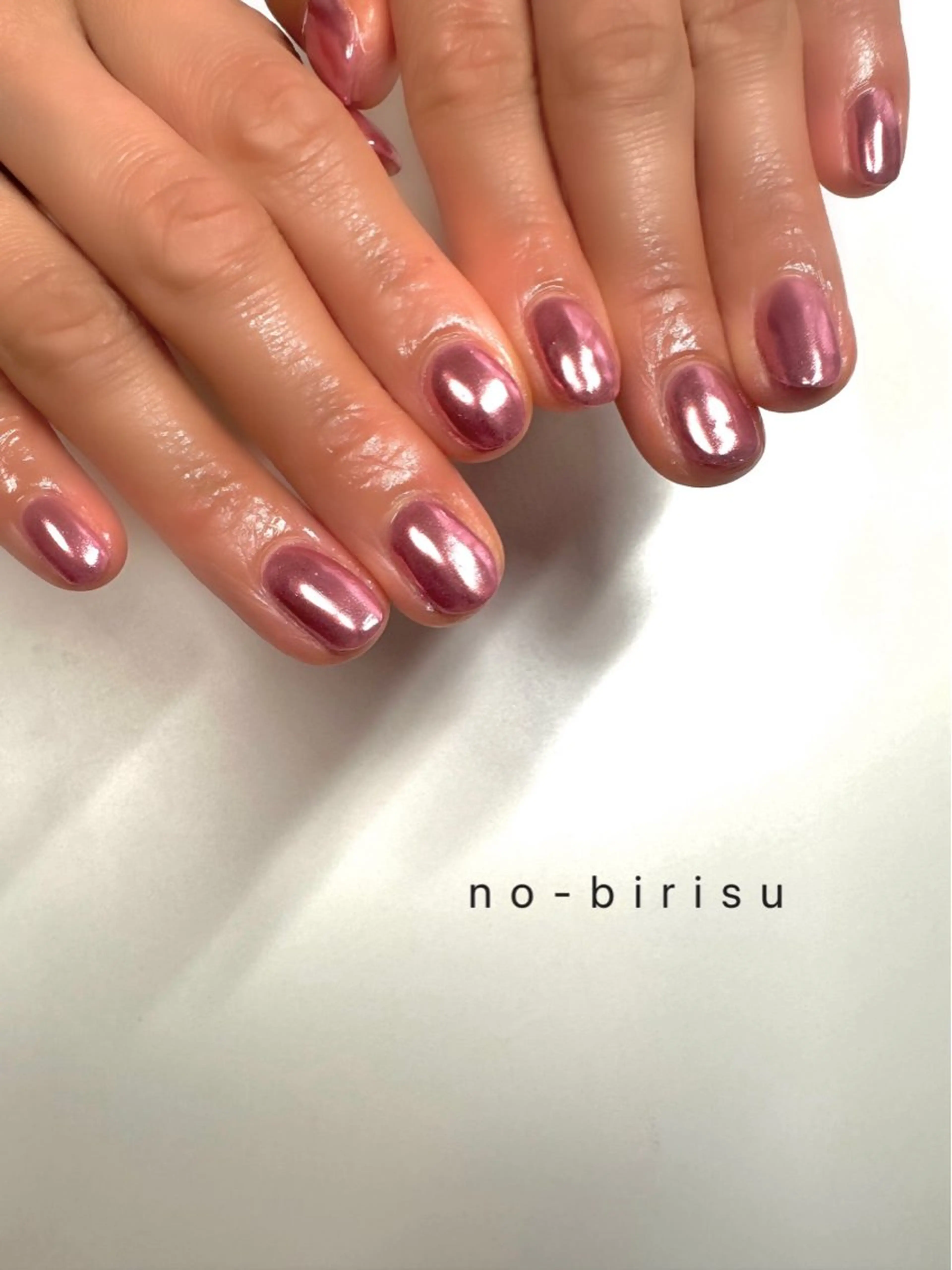 ネイル ミラーネイル ハンドネイル no-birisu nailのネイルデザイン