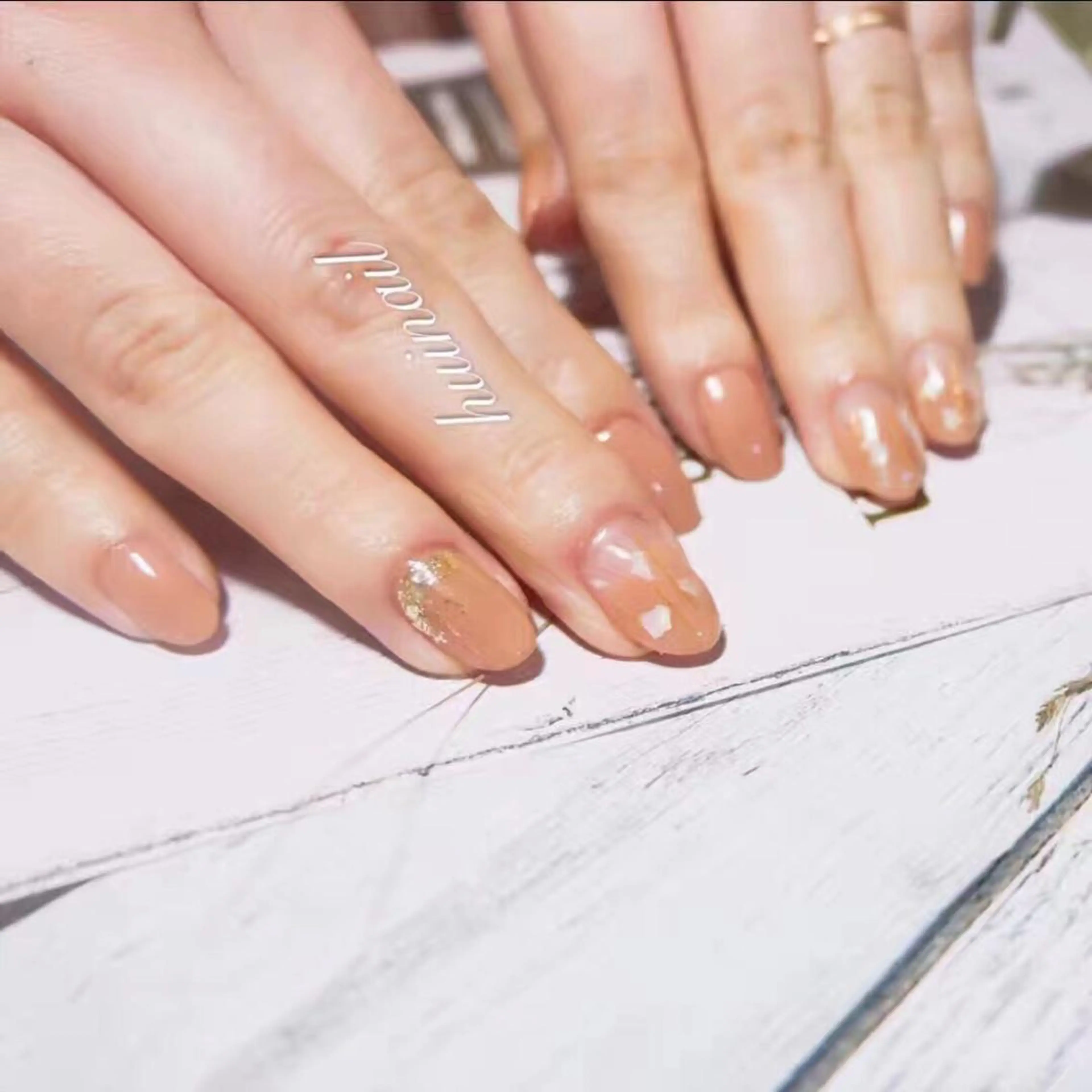 ミディアム めぐみのネイルサロン スタッフ練習のネイルデザイン