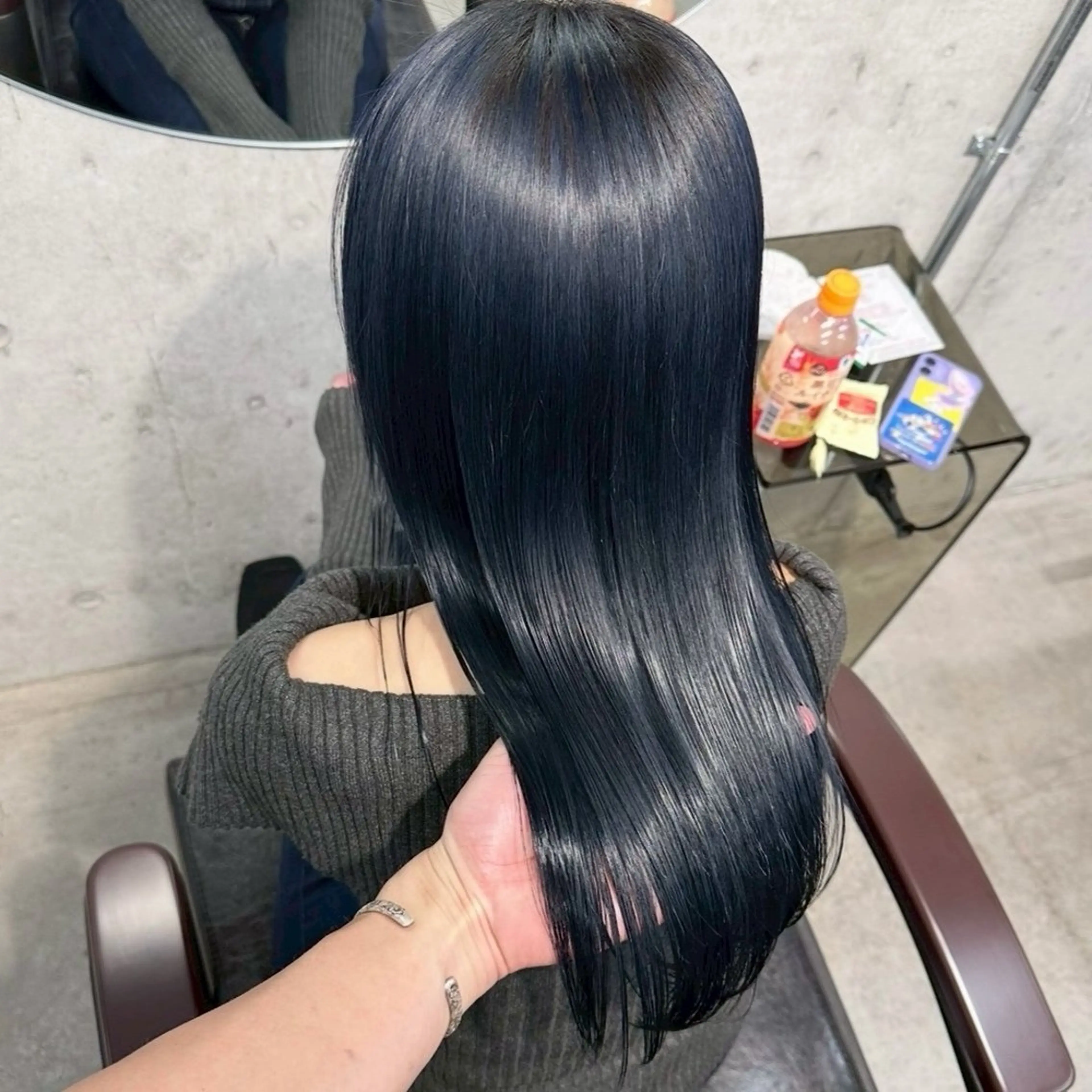 ロング ヘアカラー フジマ ハルナのヘアスタイル