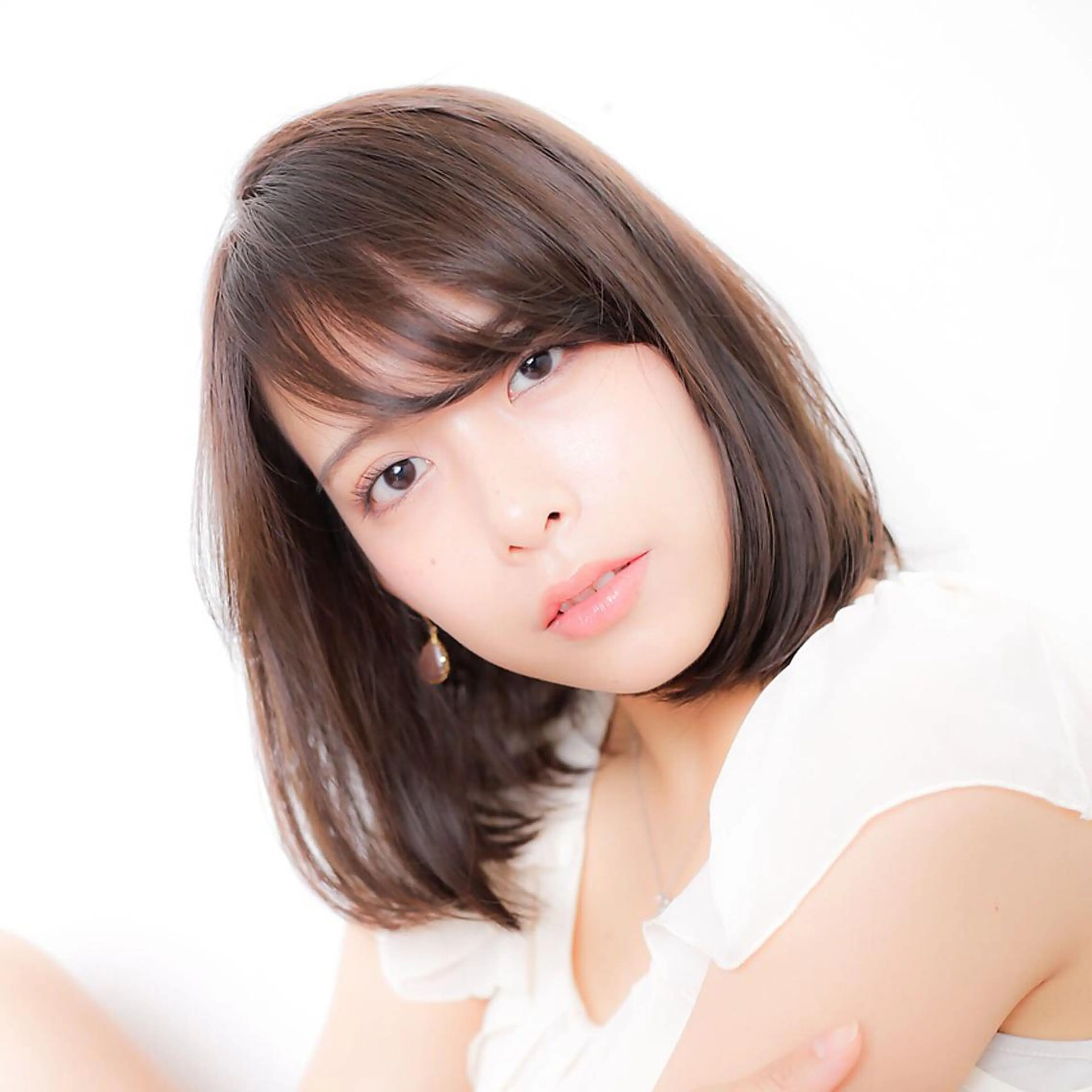 ショート カラー ベージュカラー ココアベージュ イルミナカラー カット ヘアカラー トリートメント clan五反田所属・髪質改善、縮毛矯正 店長浅野太郎のヘアスタイル