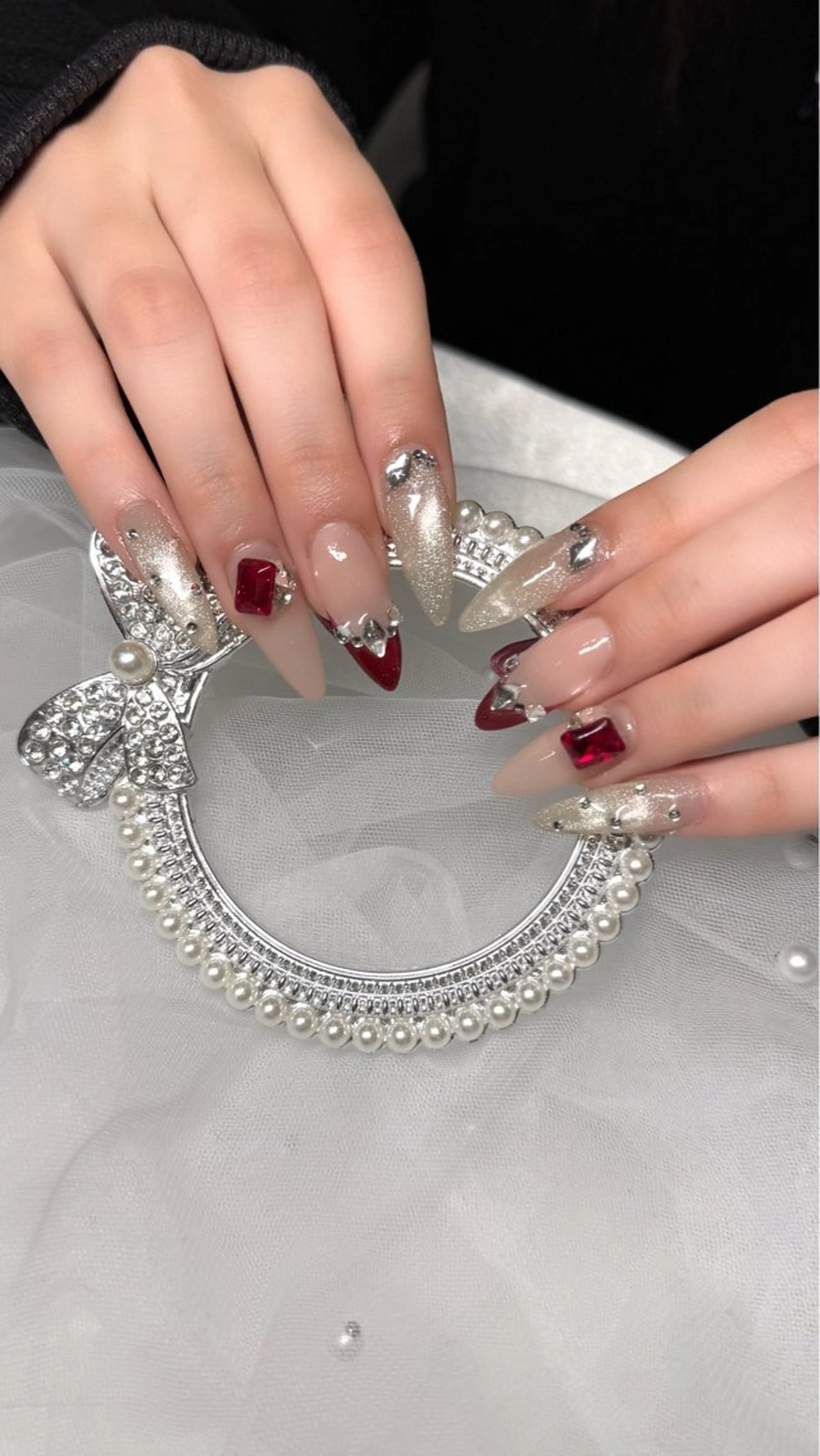 ネイル SAYUKI/韓国 /ワンホン/キラキラのネイルデザイン