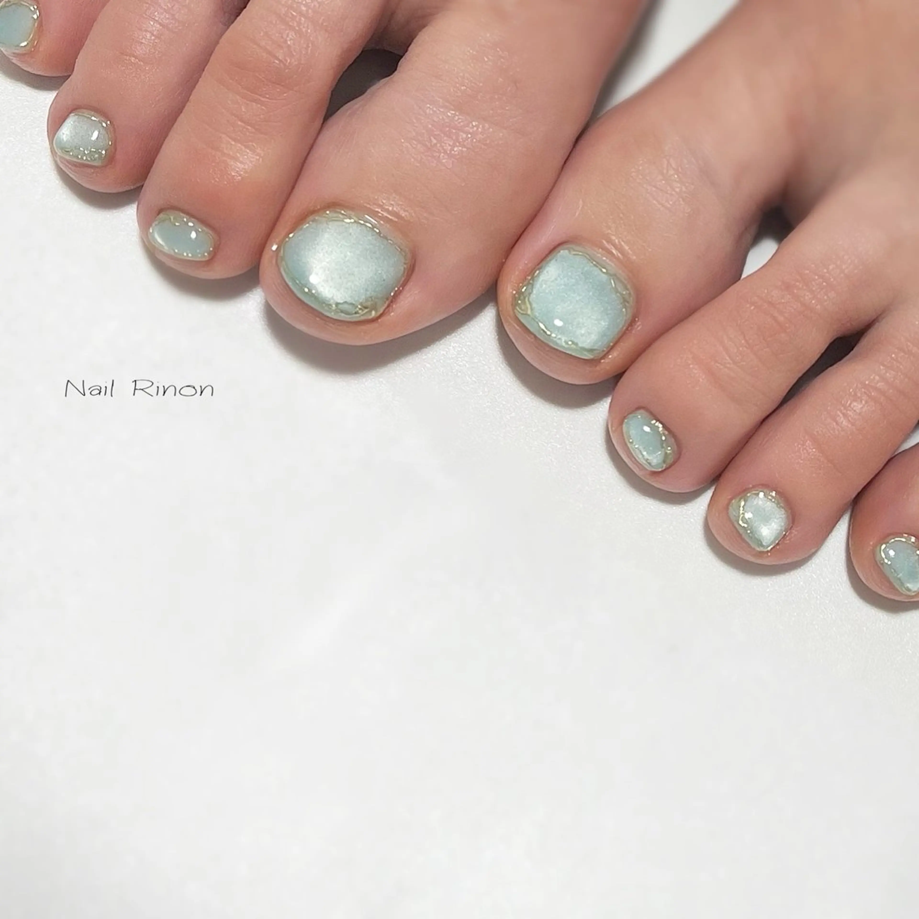 ネイル マグネットネイル フットネイル Nail Rinonのネイルデザイン