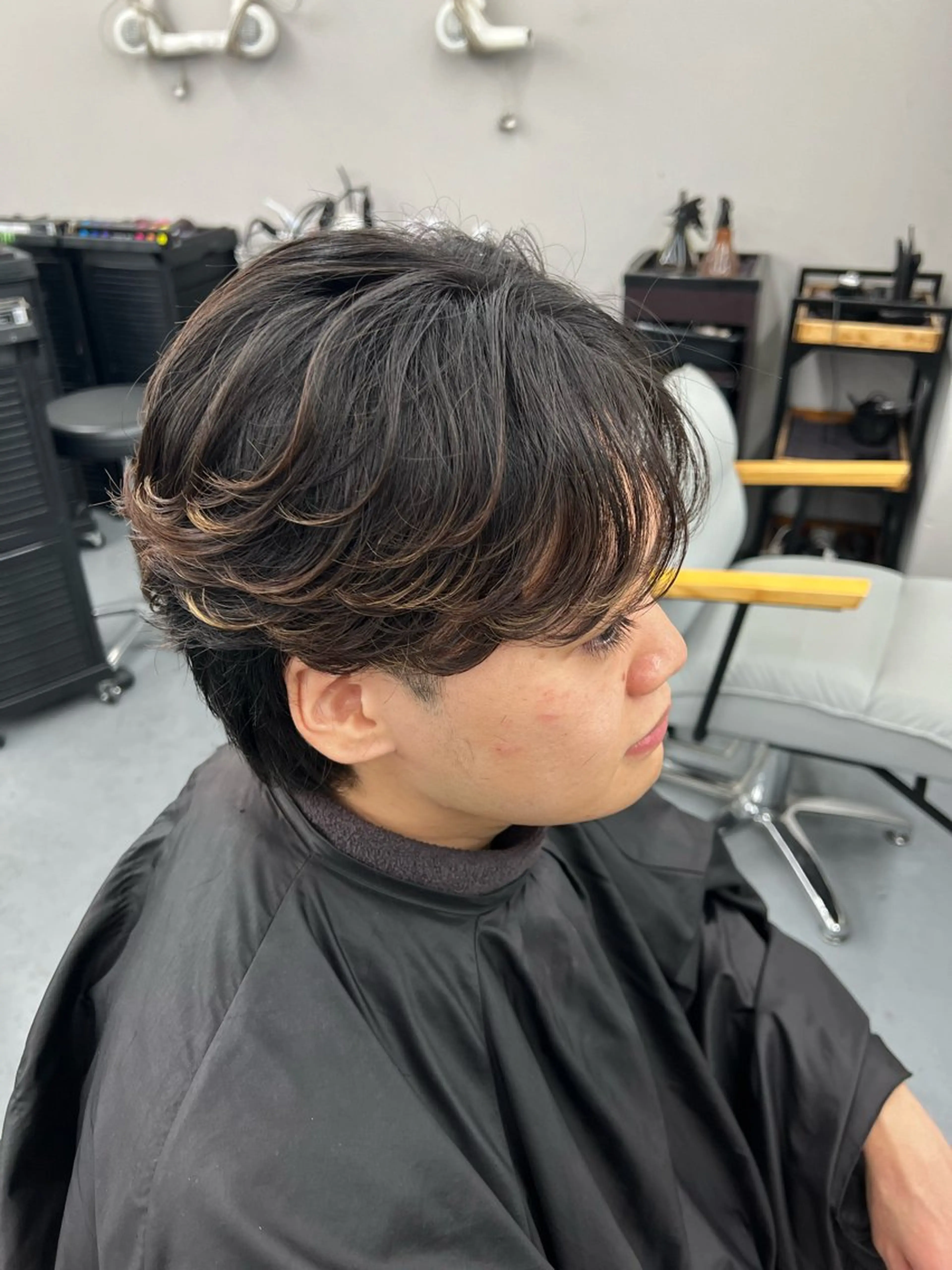 ショート 亀田 泰生のヘアスタイル