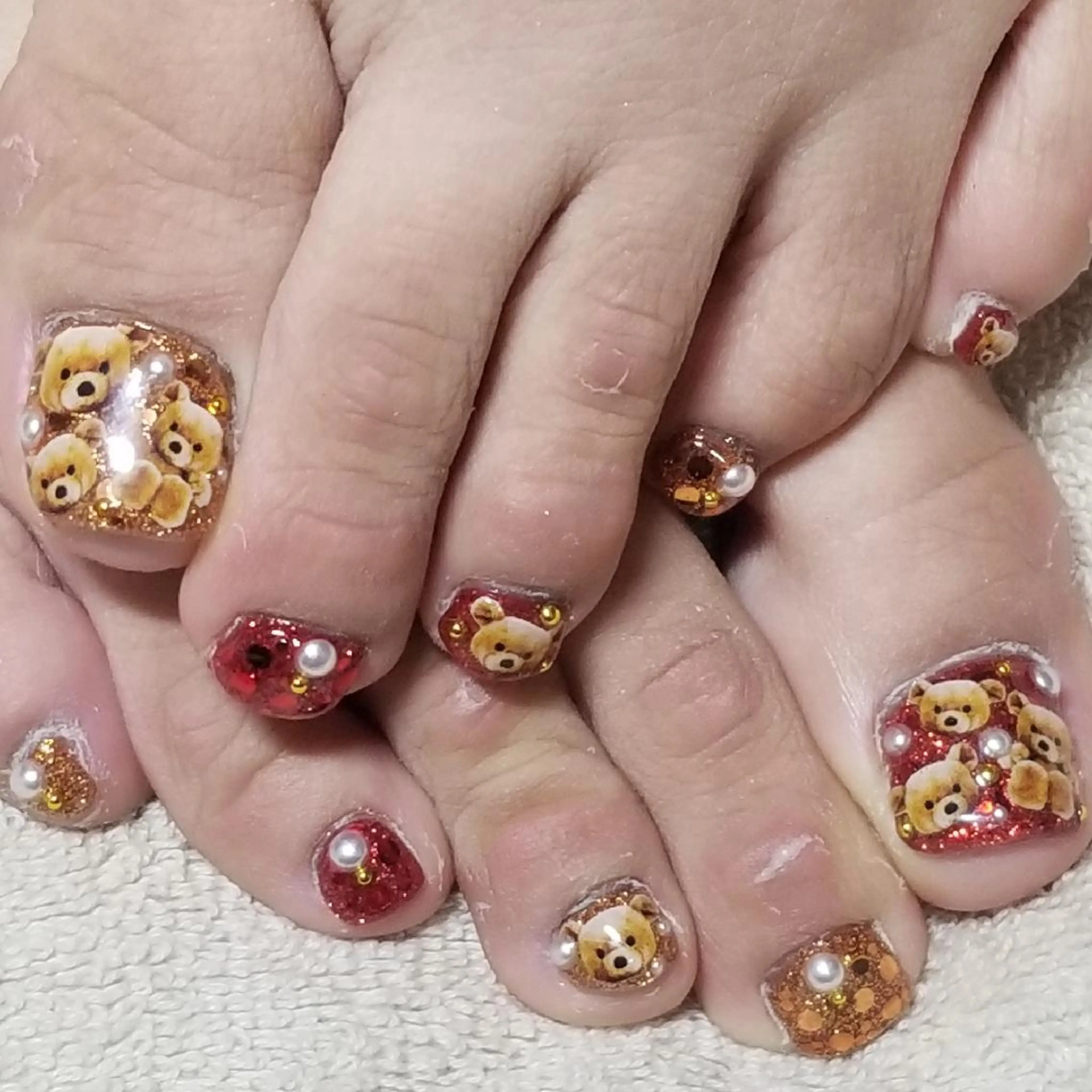 ネイル ブラウン ホログラムネイル ラメ(グリッター) 赤色 冬ネイル よしだ ひろきのネイルデザイン