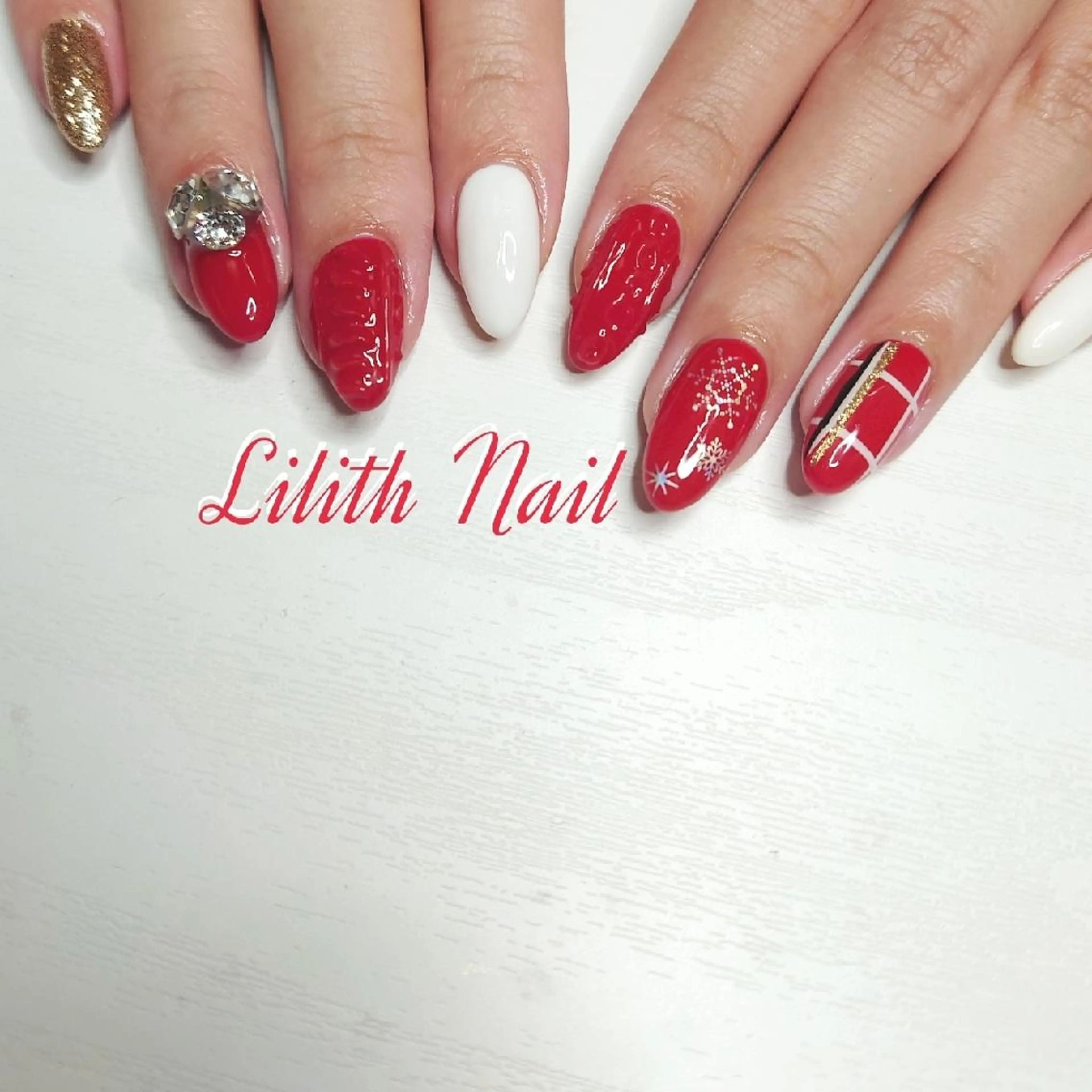 ネイル Lilith Nailのネイルデザイン
