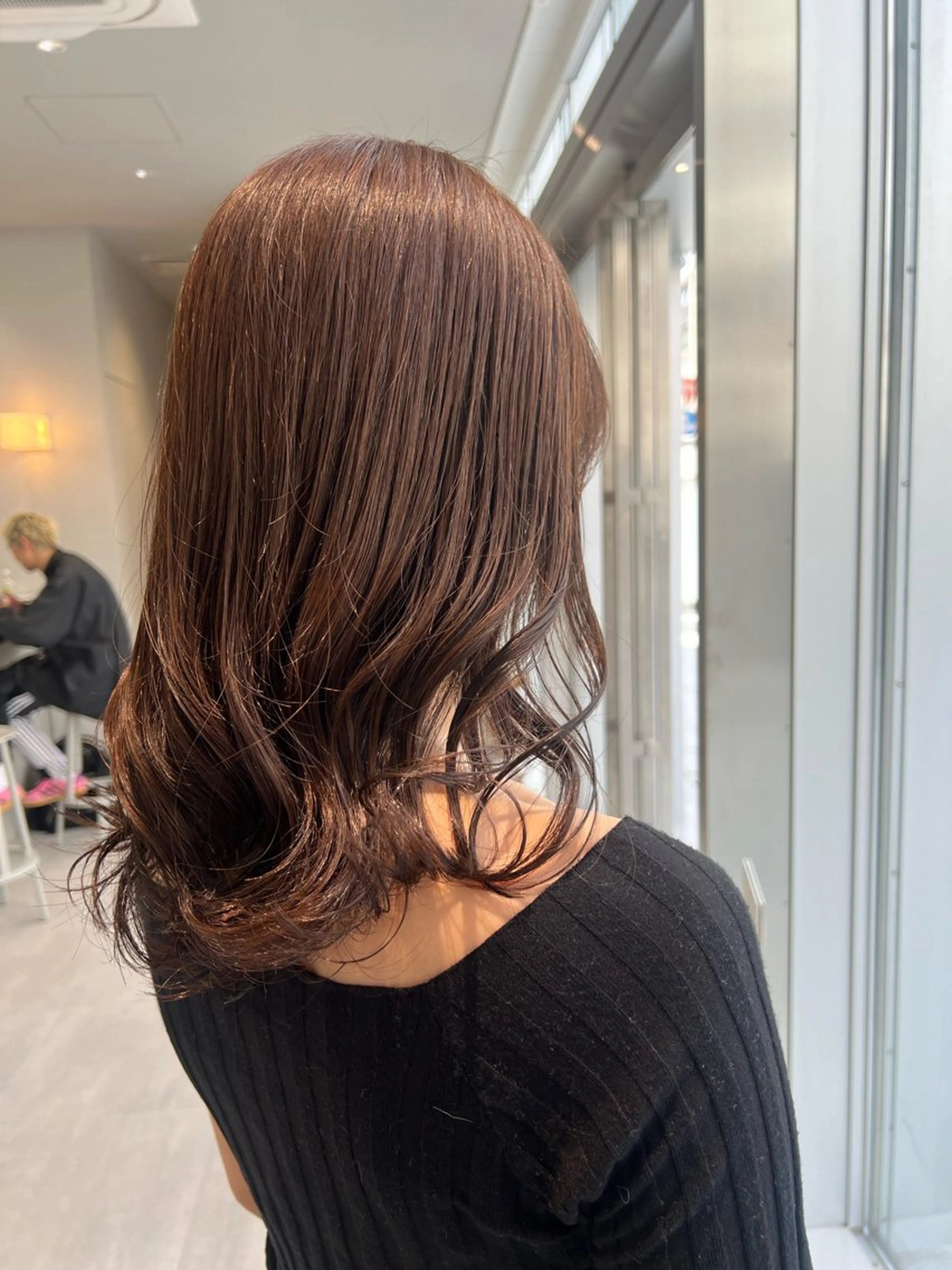 ミディアム カラー 透明感カラー ヘアカラー トリートメント 吉沢遣人/レイヤー 艶カラー/抜け感のヘアスタイル