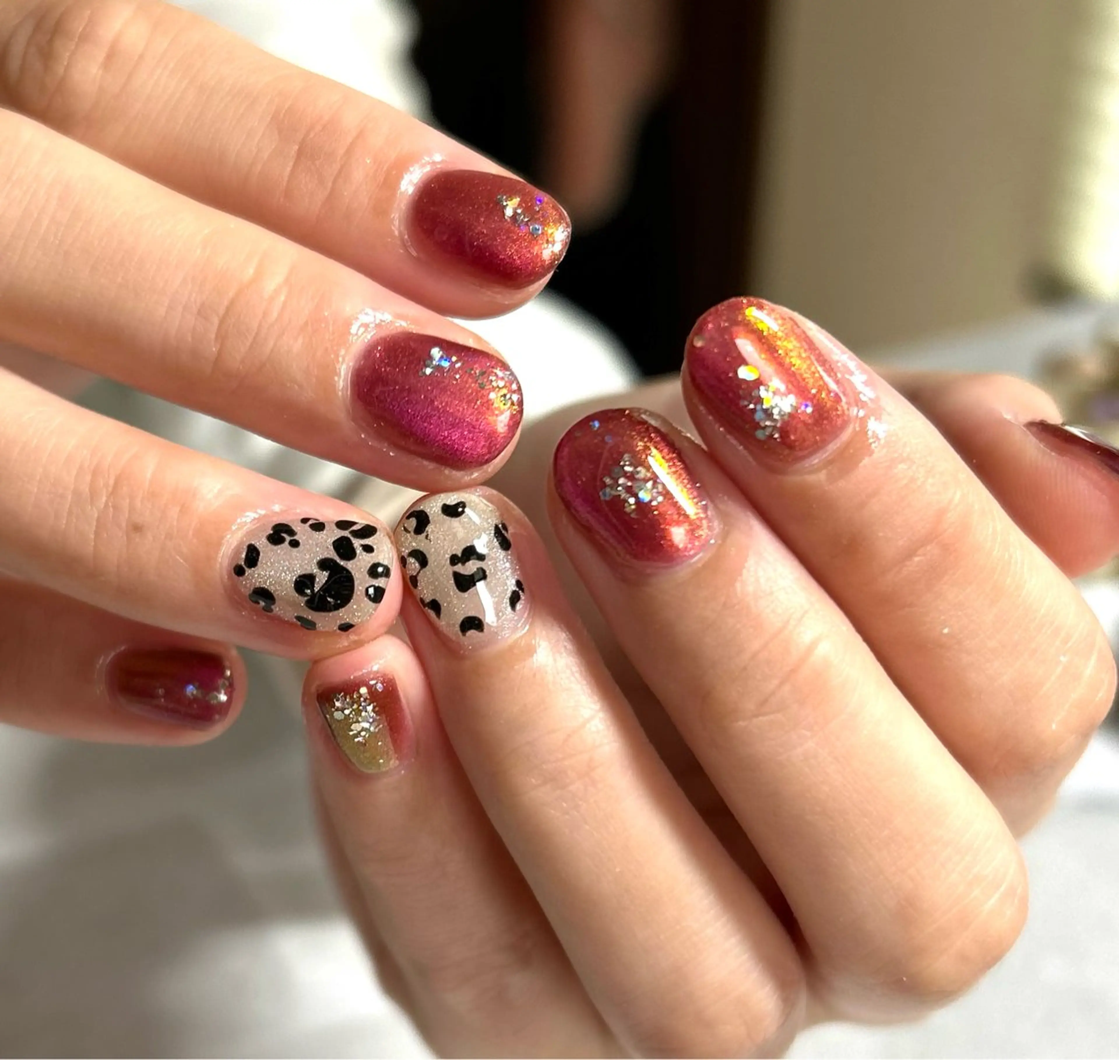 ショート ハンドネイル 2DY NAIL SALONのネイルデザイン