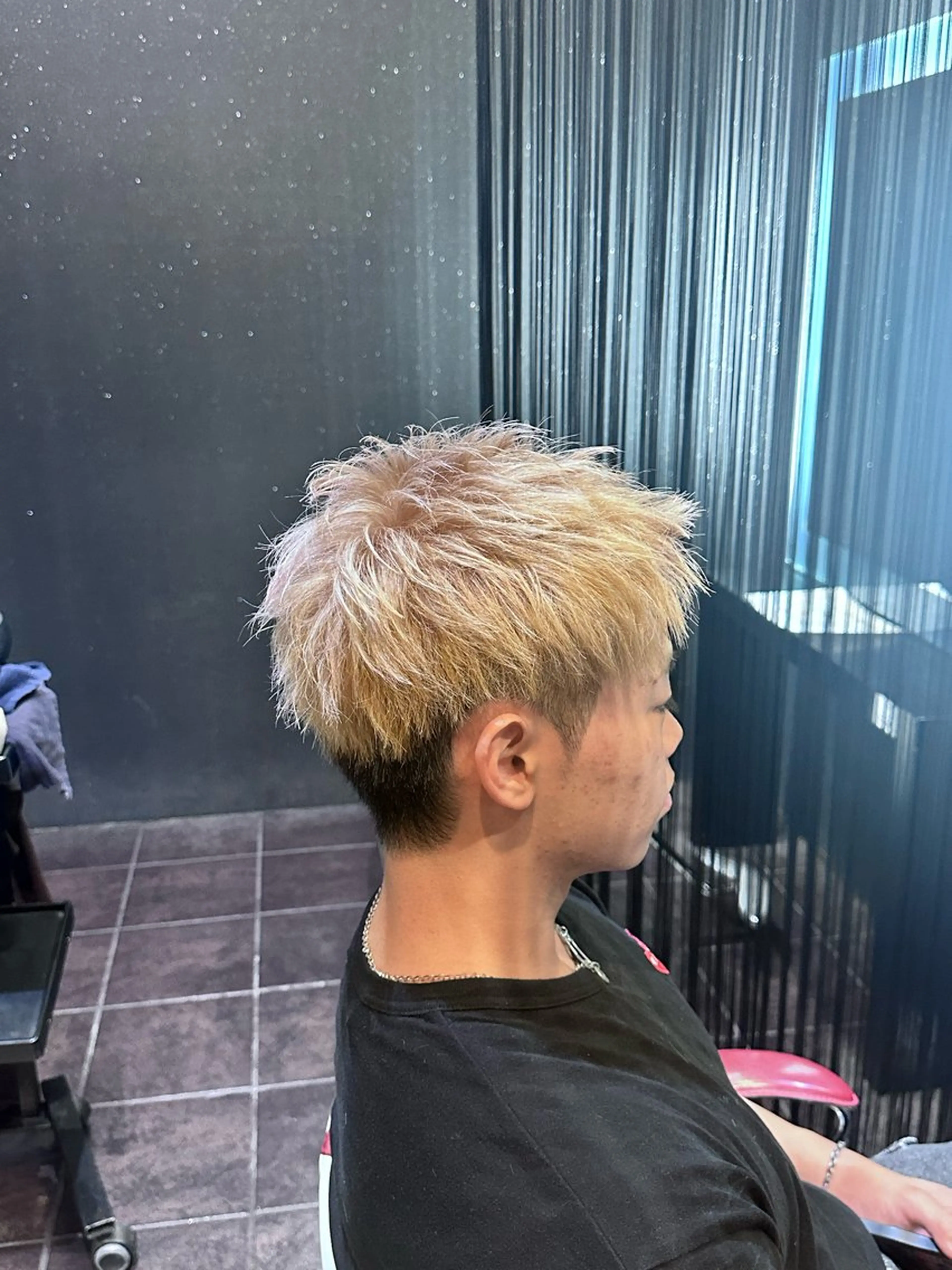 ショート ショートヘア カット ヘアカラー トリートメント 河上 雅俊のヘアスタイル