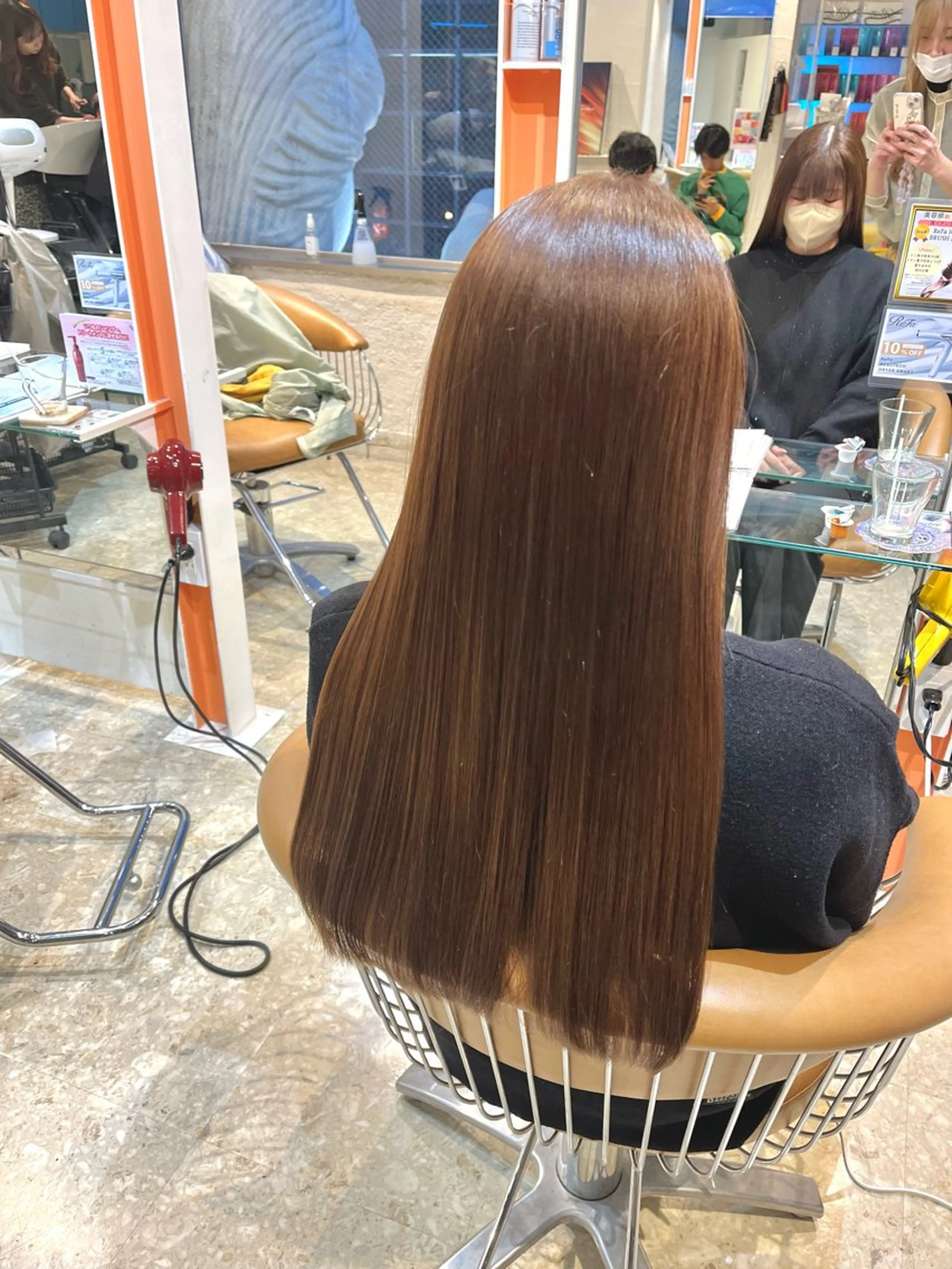 ロング カラー ヘアカラー うしだ かおるのヘアスタイル