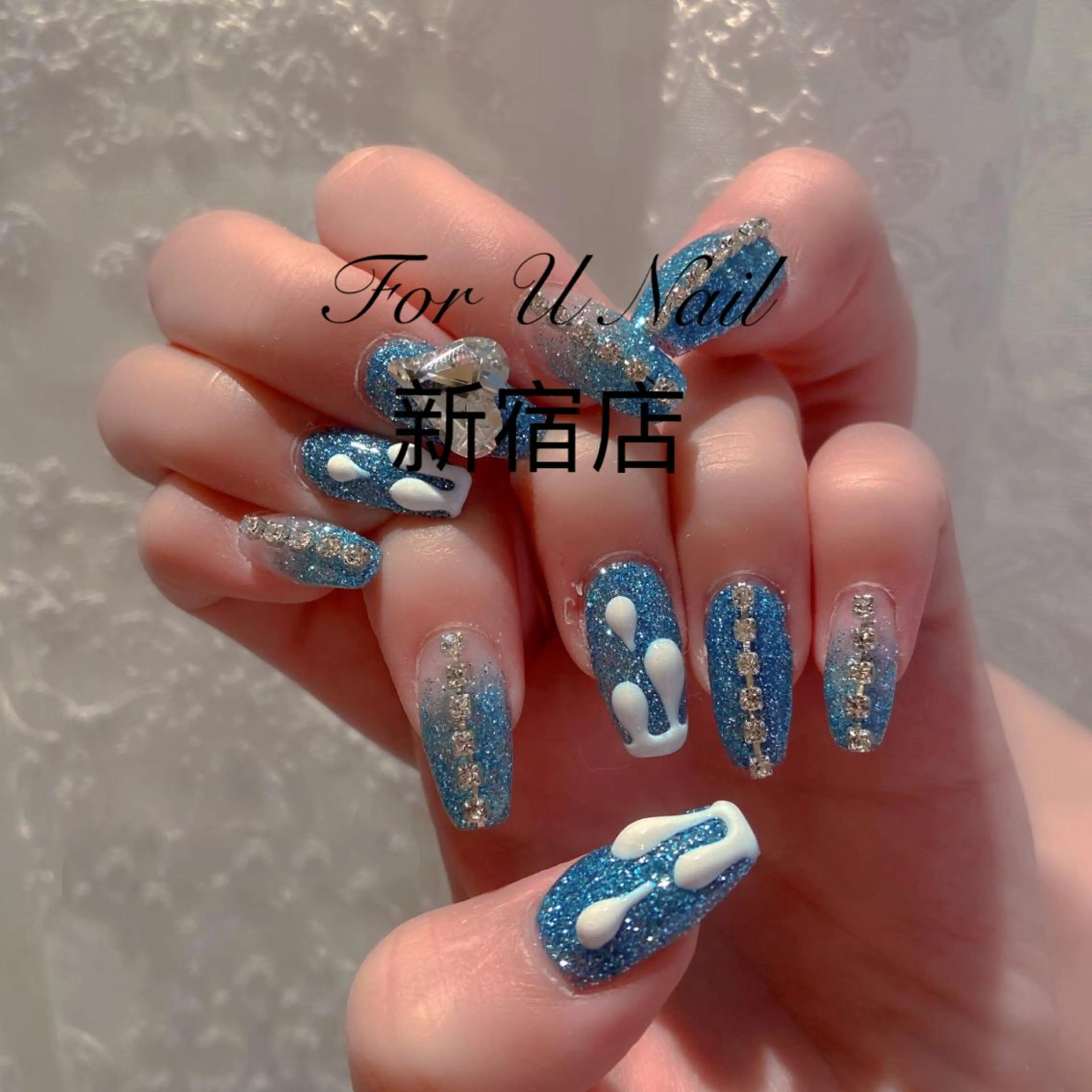 メンズ ネイル アートネイル フレンチネイル ジェルネイル キラキラネイル パラジェル ハンドネイル Bloom スカルプ専門店のネイルデザイン