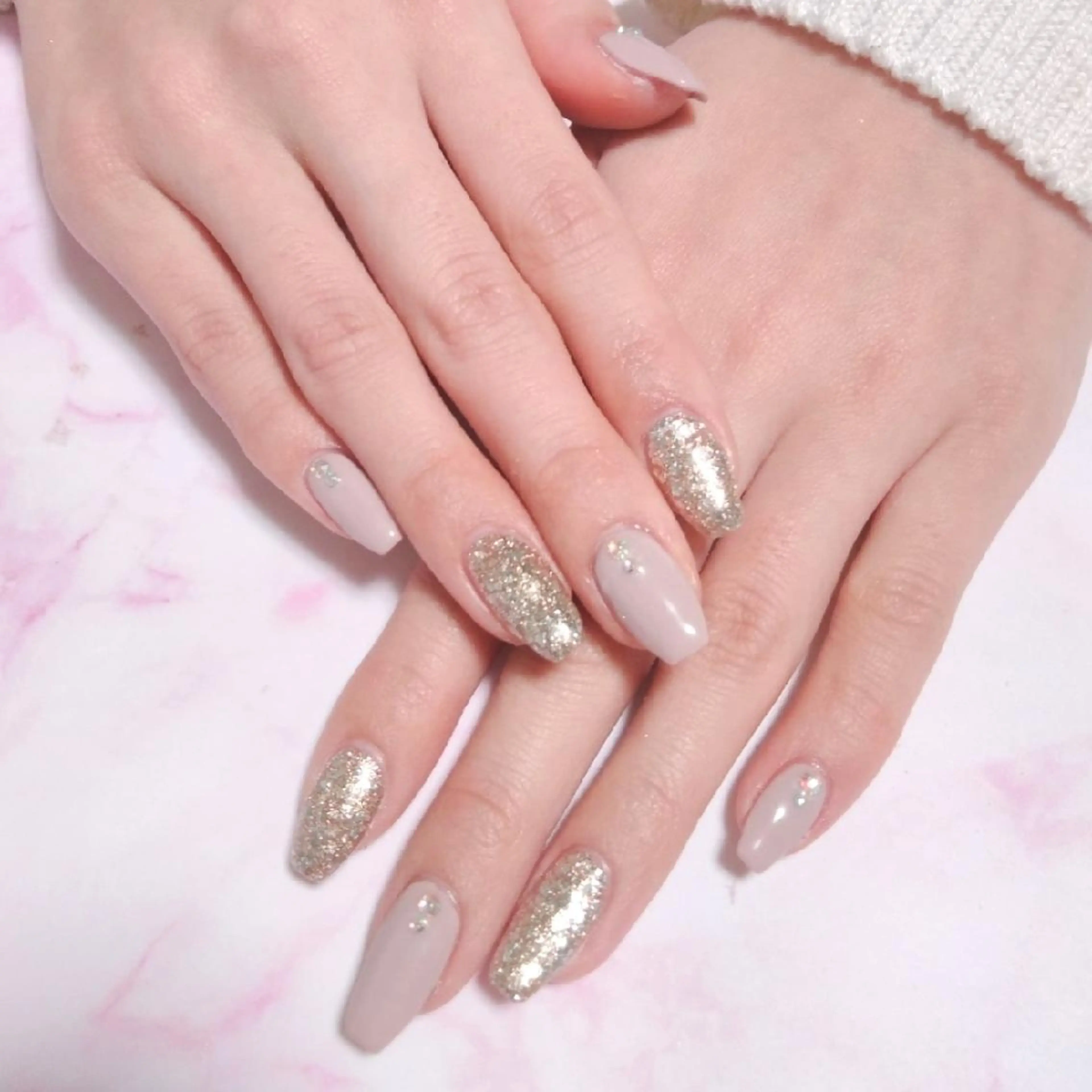 ネイル エステとネイル ローズコンフォートのネイルデザイン