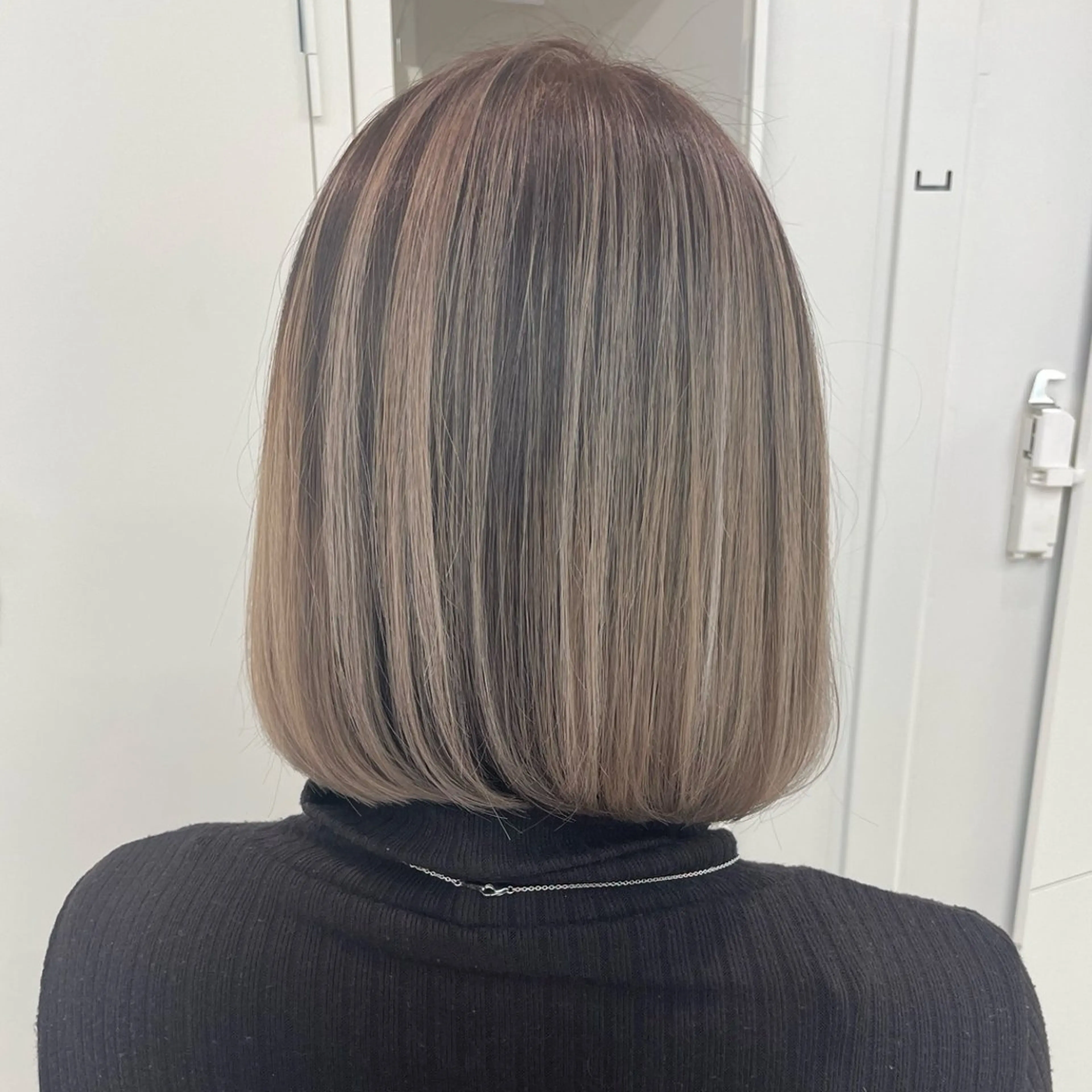 ショート カラー ヘアカラー トリートメント 奥山義進/大宮 /ダブルカラーのヘアスタイル