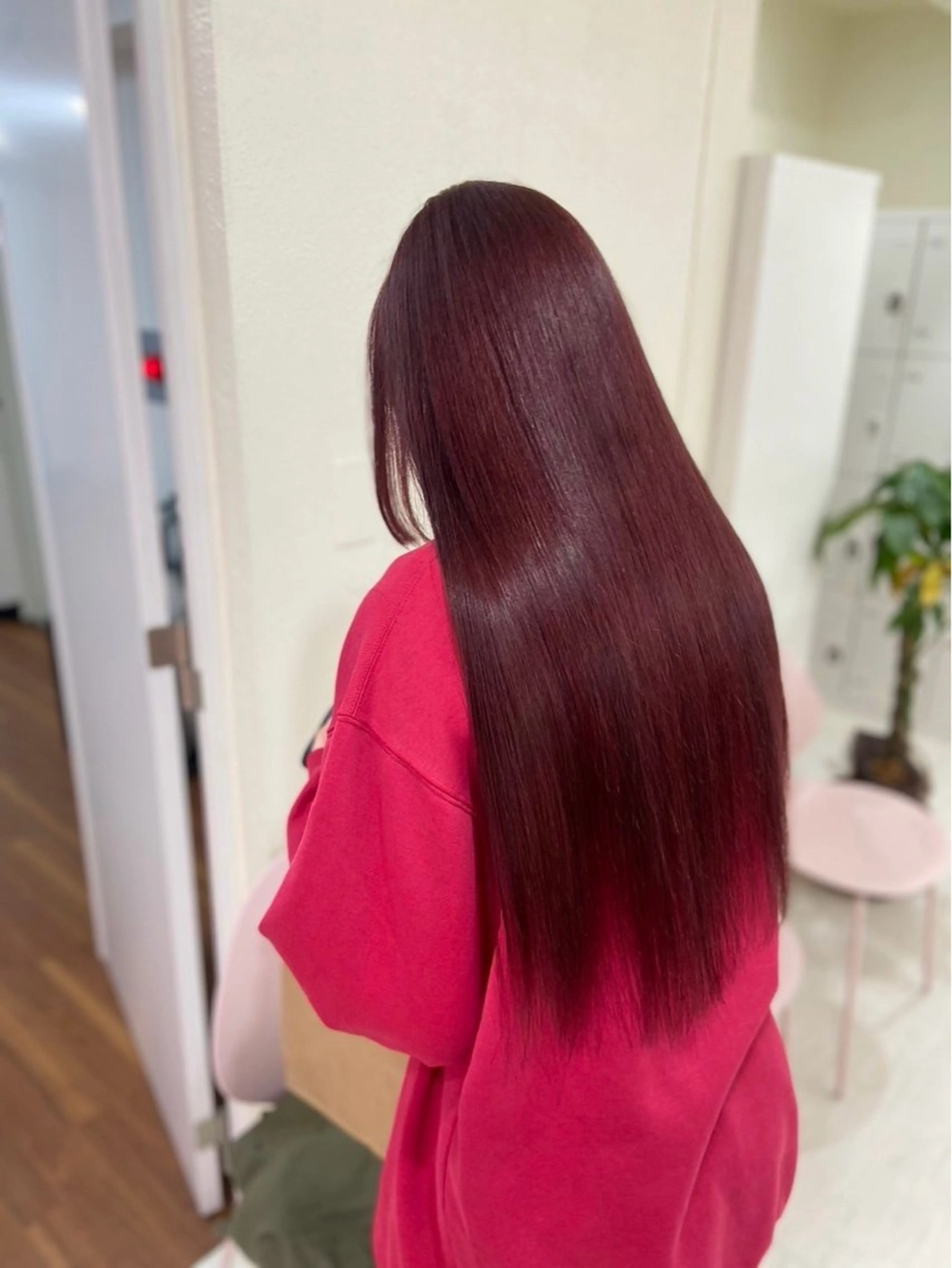 ロング カラー トレンド暖色ヘア🍒 miu🍒のヘアスタイル