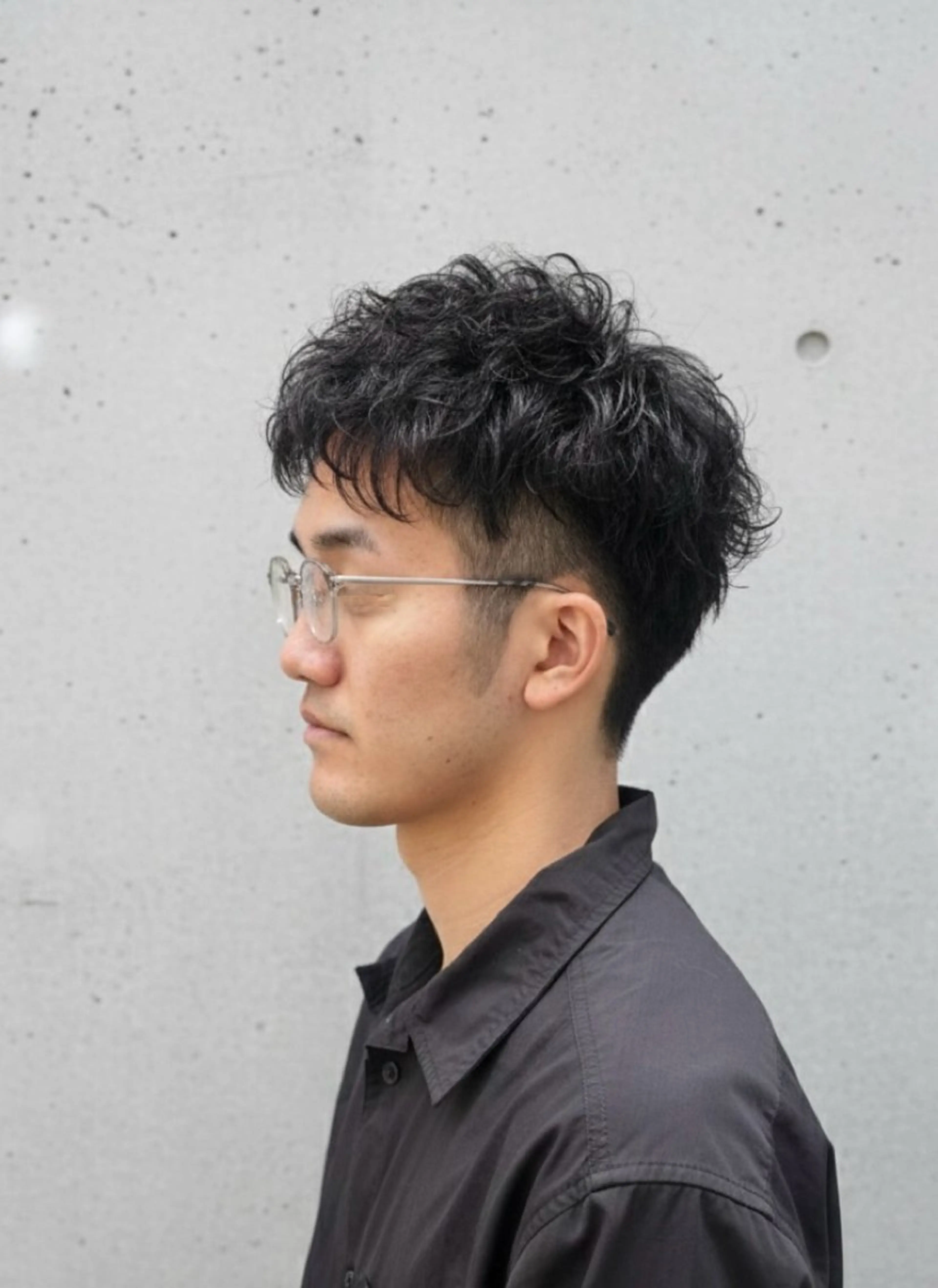 ショート パーマ メンズ メンズパーマ 刈り上げ ショートヘア カット パーマ 大人メンズパーマ /石川瑠青のヘアスタイル