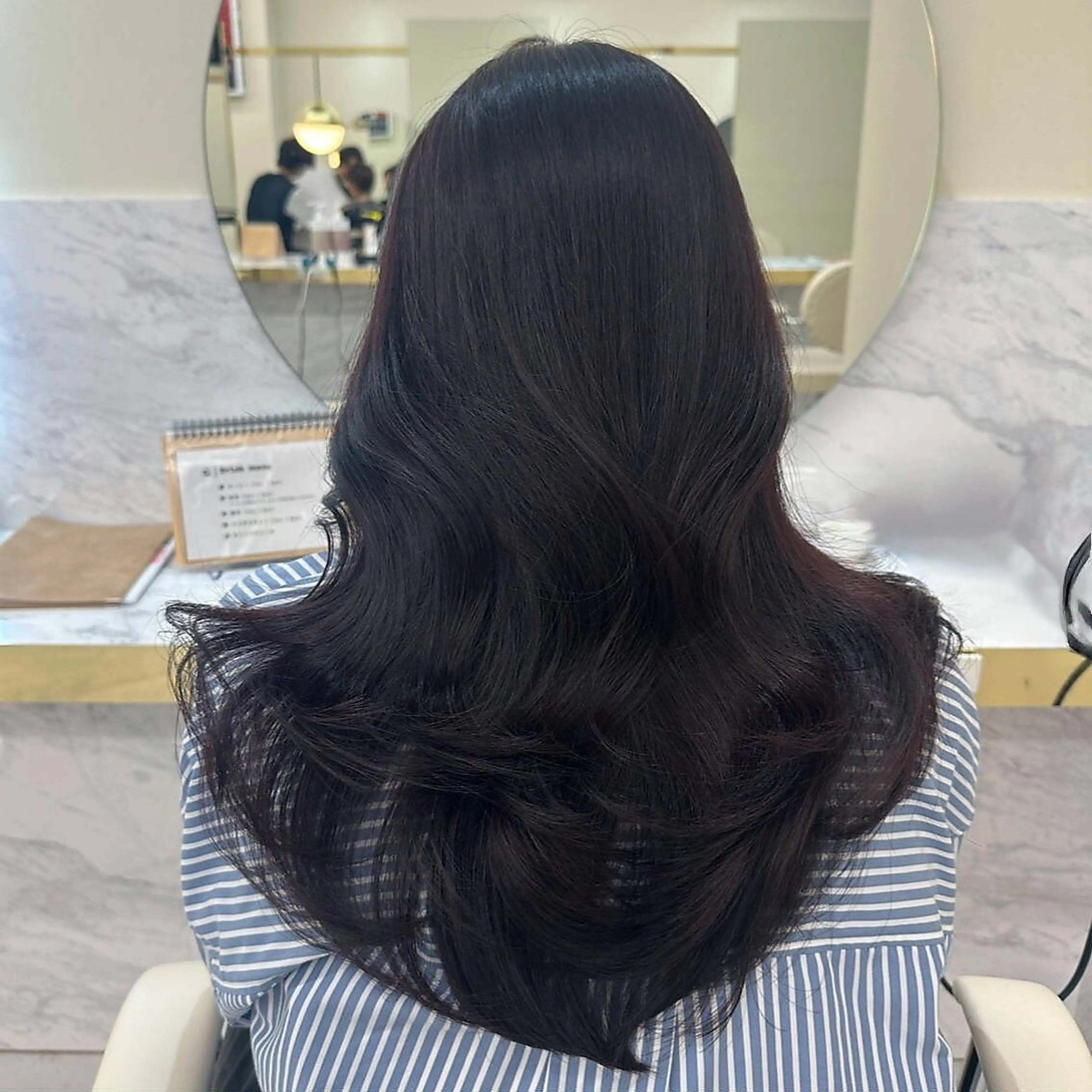 ロング ボブ 顔周りカット 髪質改善 韓国風ヘア レイヤーカット カット ヘアカラー CHAINON CENTREのヘアスタイル