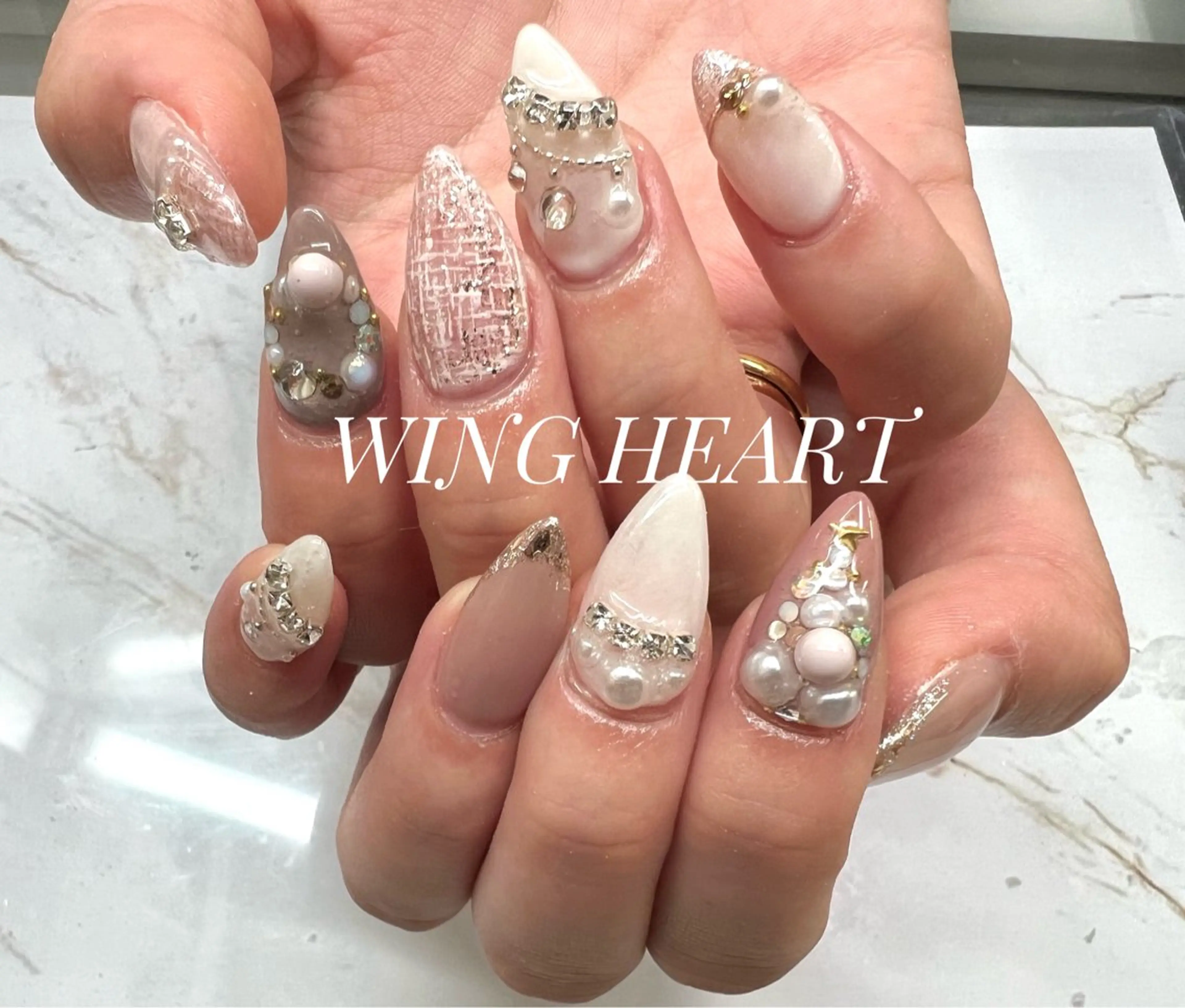 ネイル I. AYUMIのネイルデザイン