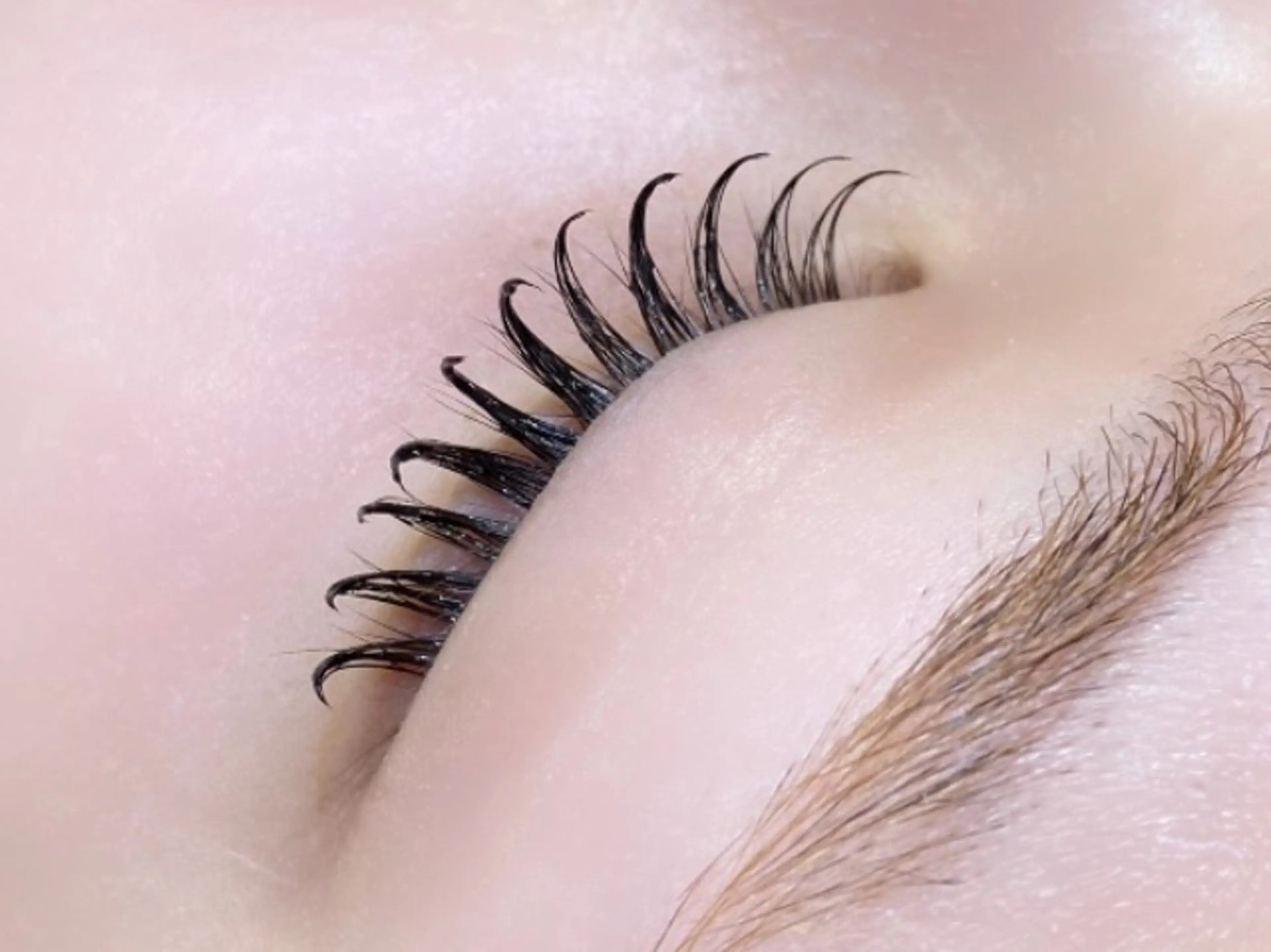 マツエク・マツパ ルクール見附店 吉田愛来のマツエク・マツパデザイン