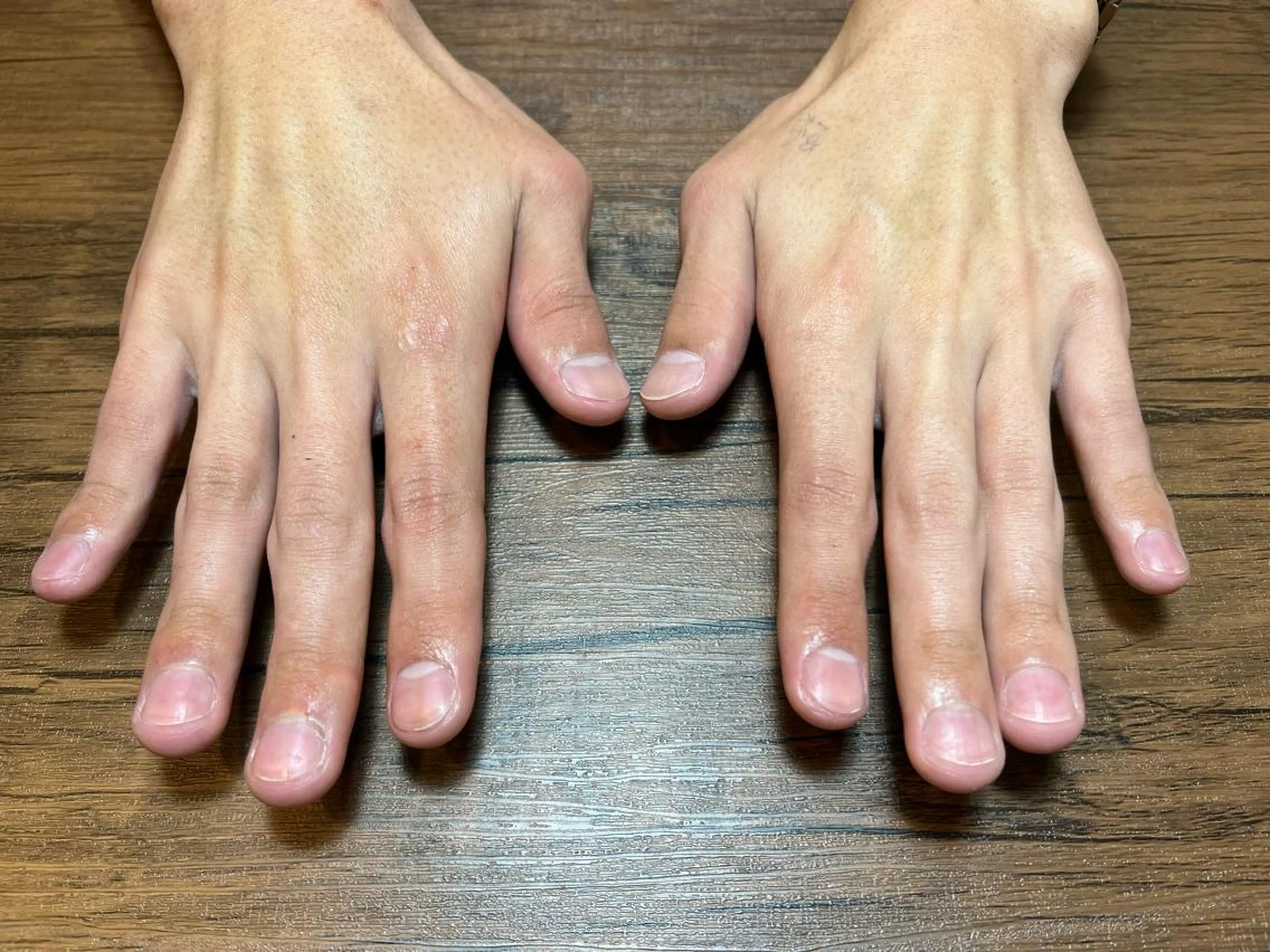 ネイル HENRIETTA NAILSALONのネイルデザイン