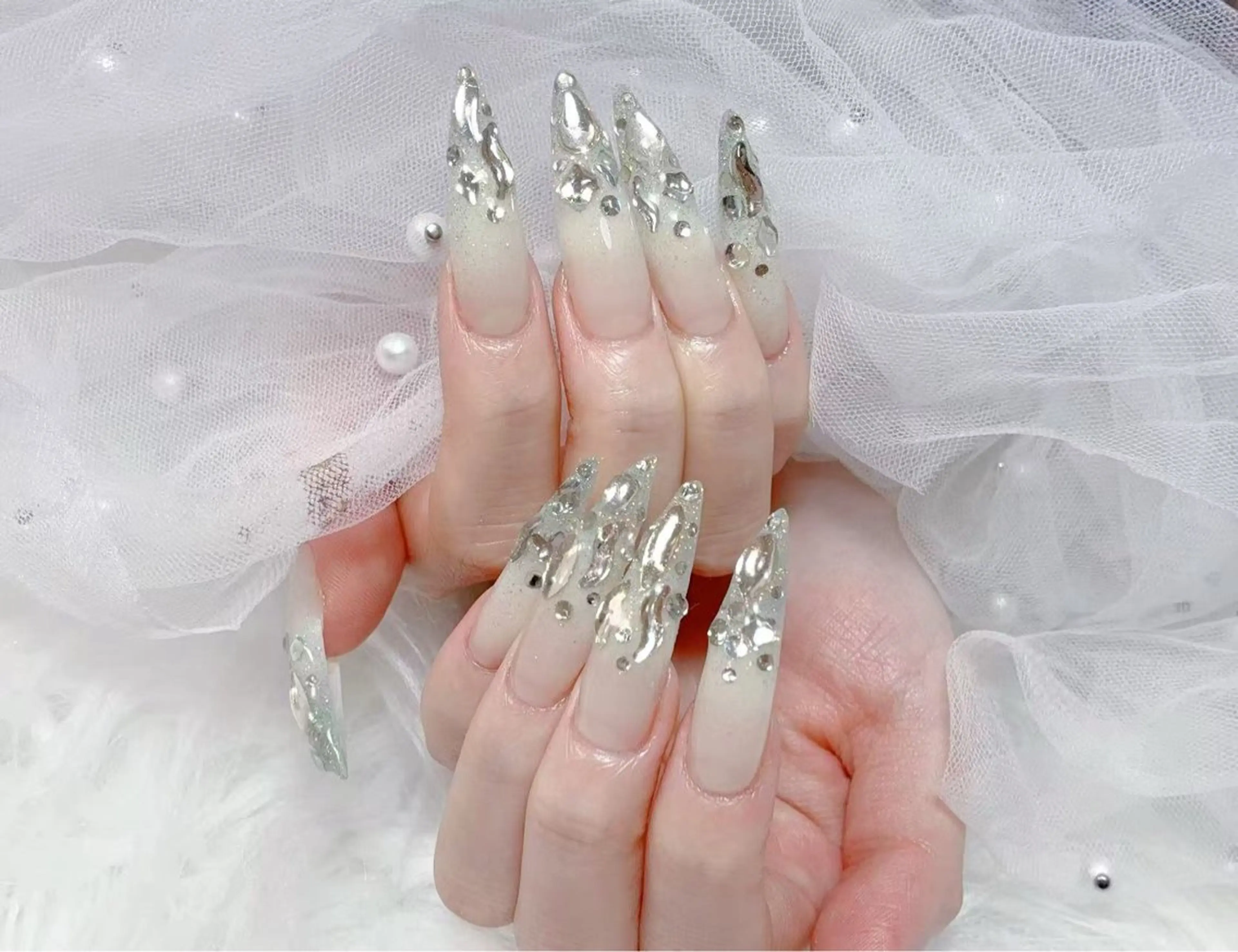 ネイル アニマル柄 チークネイル フラッシュネイル フットネイル フレンチネイル ハンドネイル B·U Nail大宮 長さだし専門店のネイルデザイン