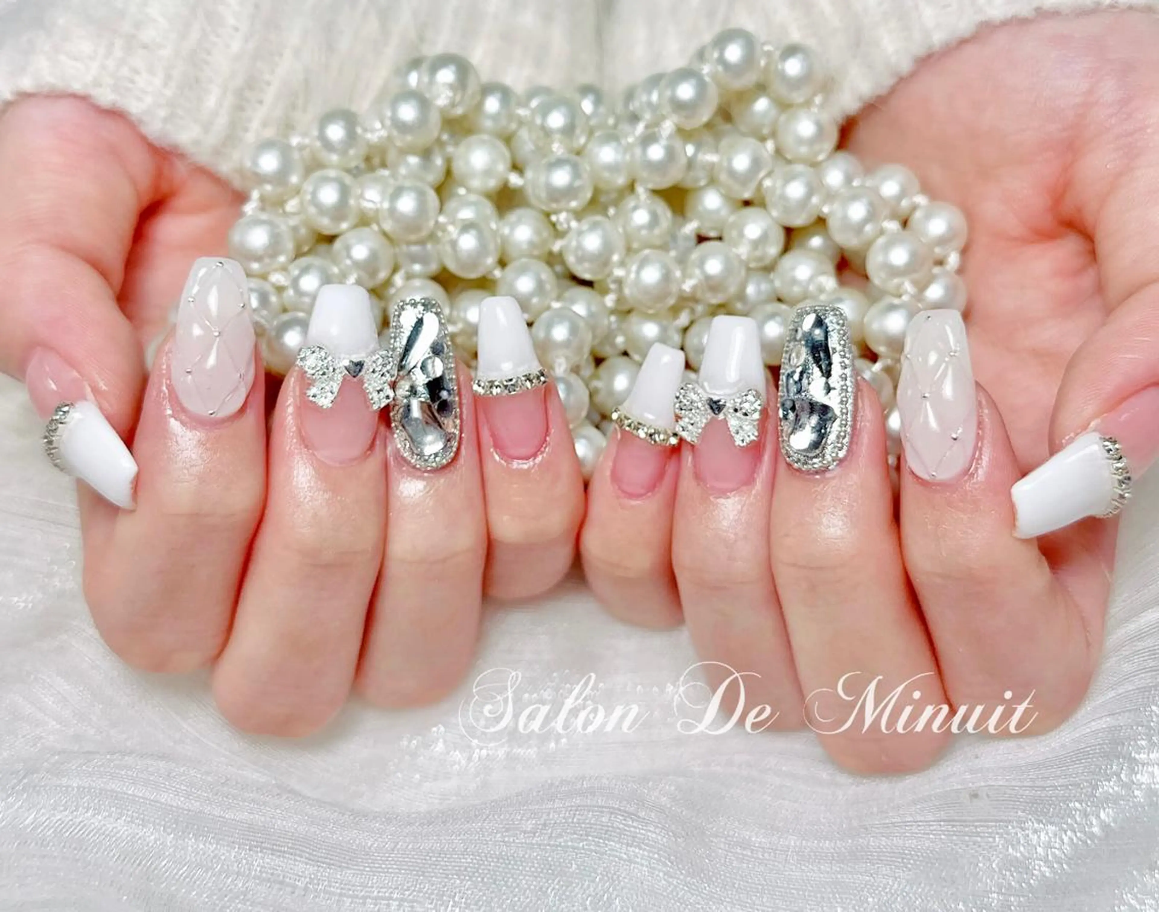 ネイル ハンドネイル ハンドケア Momo 🤍のネイルデザイン