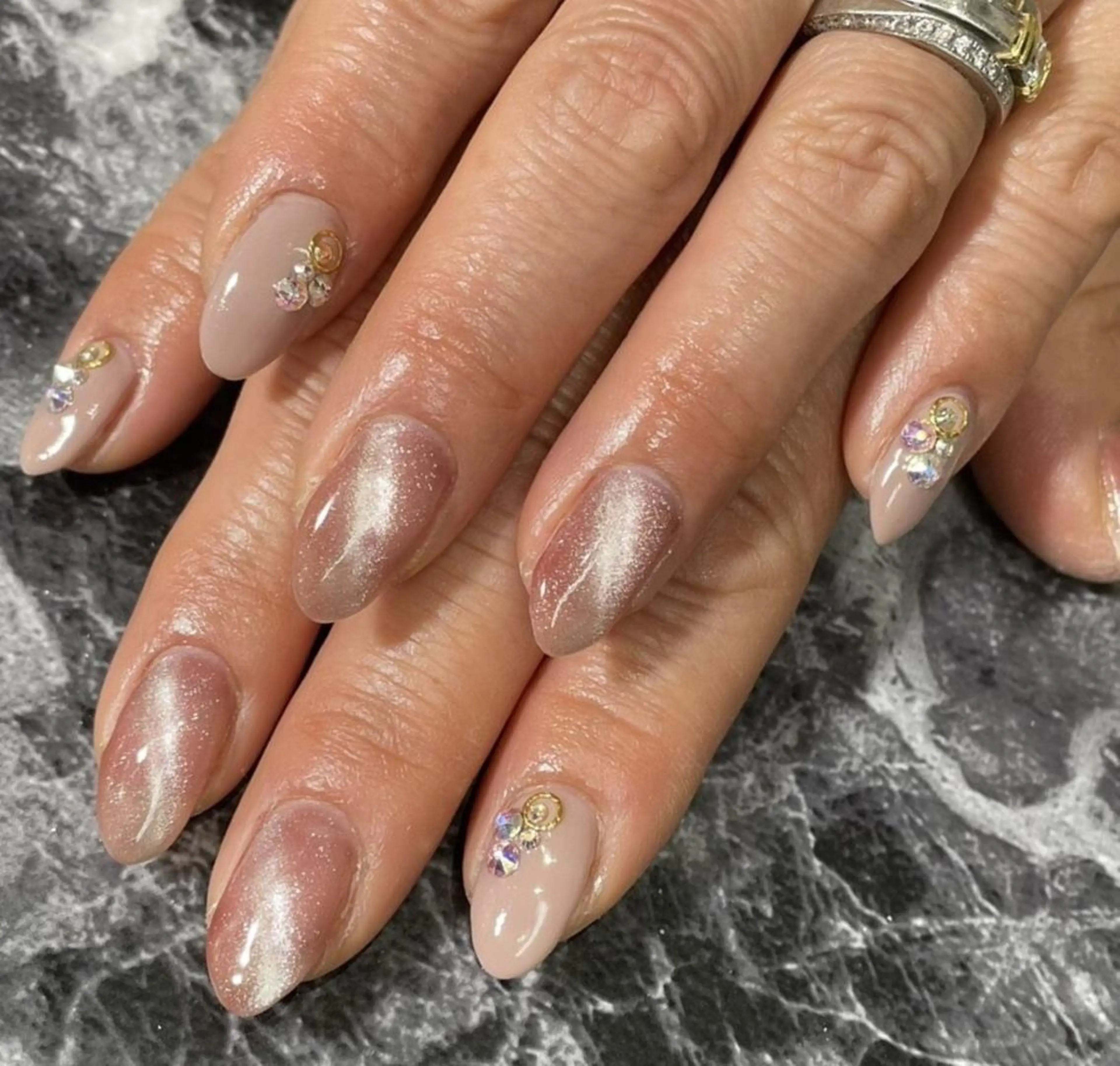 ネイル onnail mikoのネイルデザイン