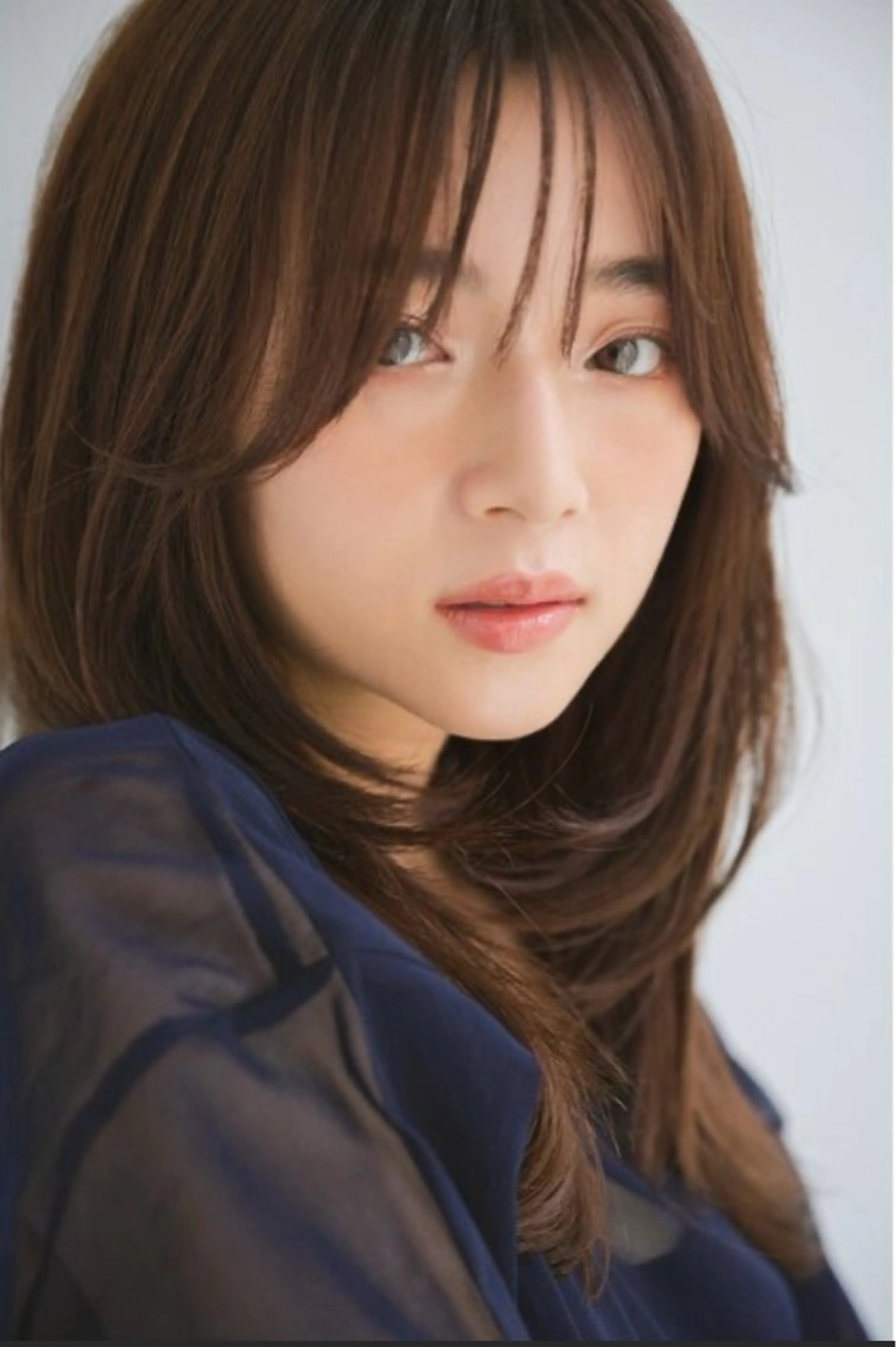 セミロング 中谷 幸音のヘアスタイル