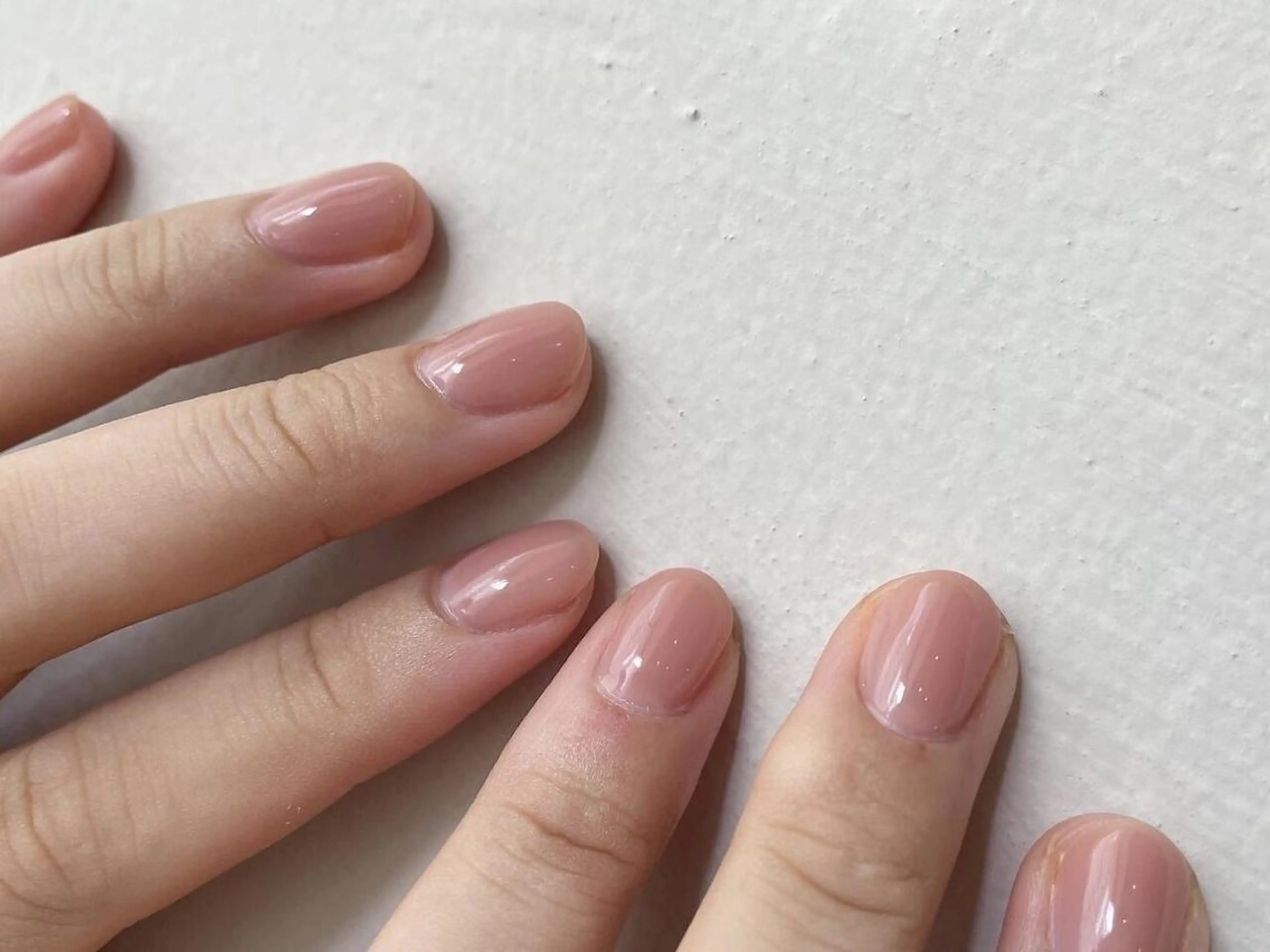 ネイル ワンカラーネイル ハンドネイル アメリ&カシェット 渋谷🍑Nanamiのネイルデザイン