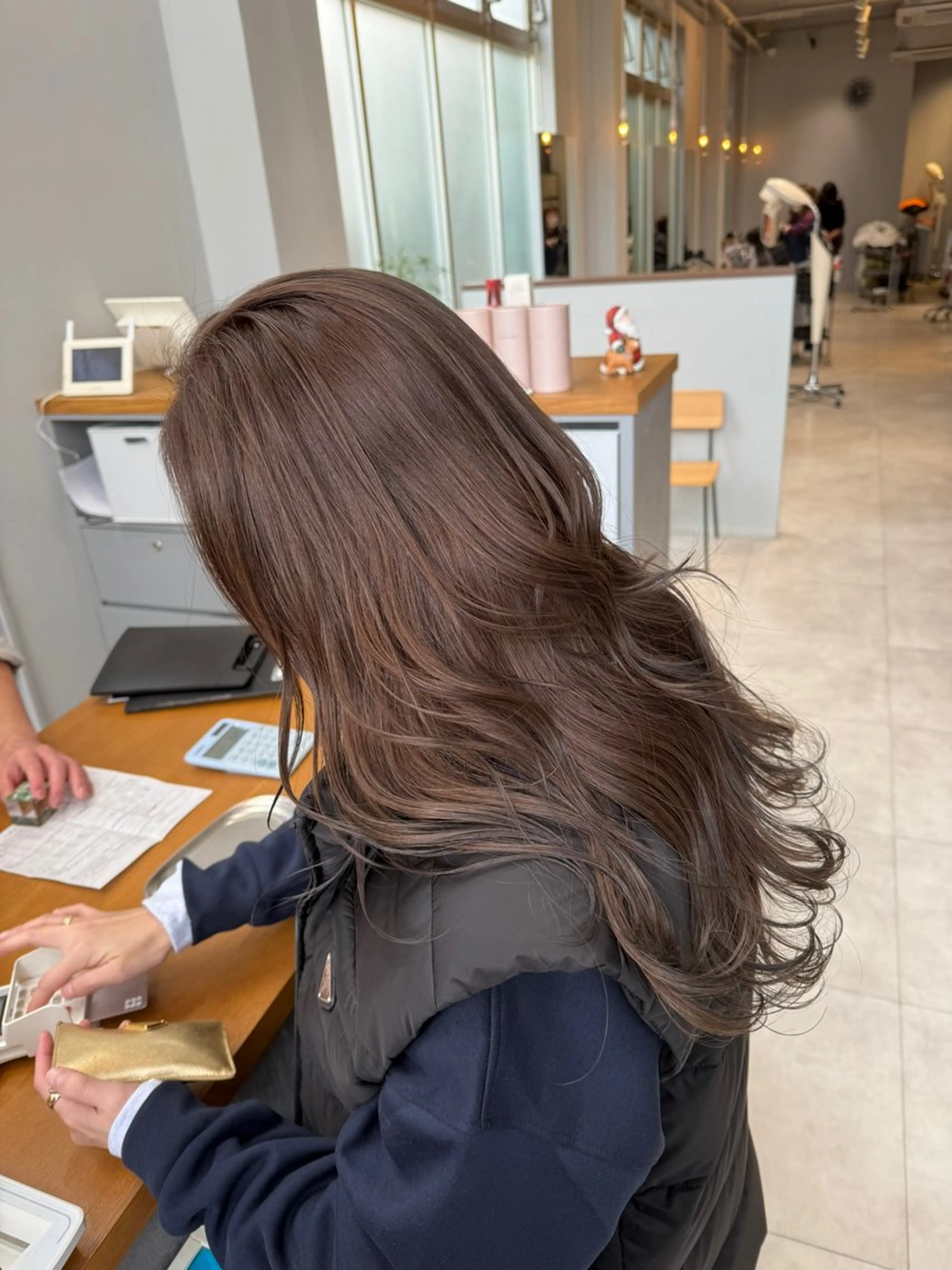 「艶×透明感」 カット+パーソナル似合わせカラー✨の写真