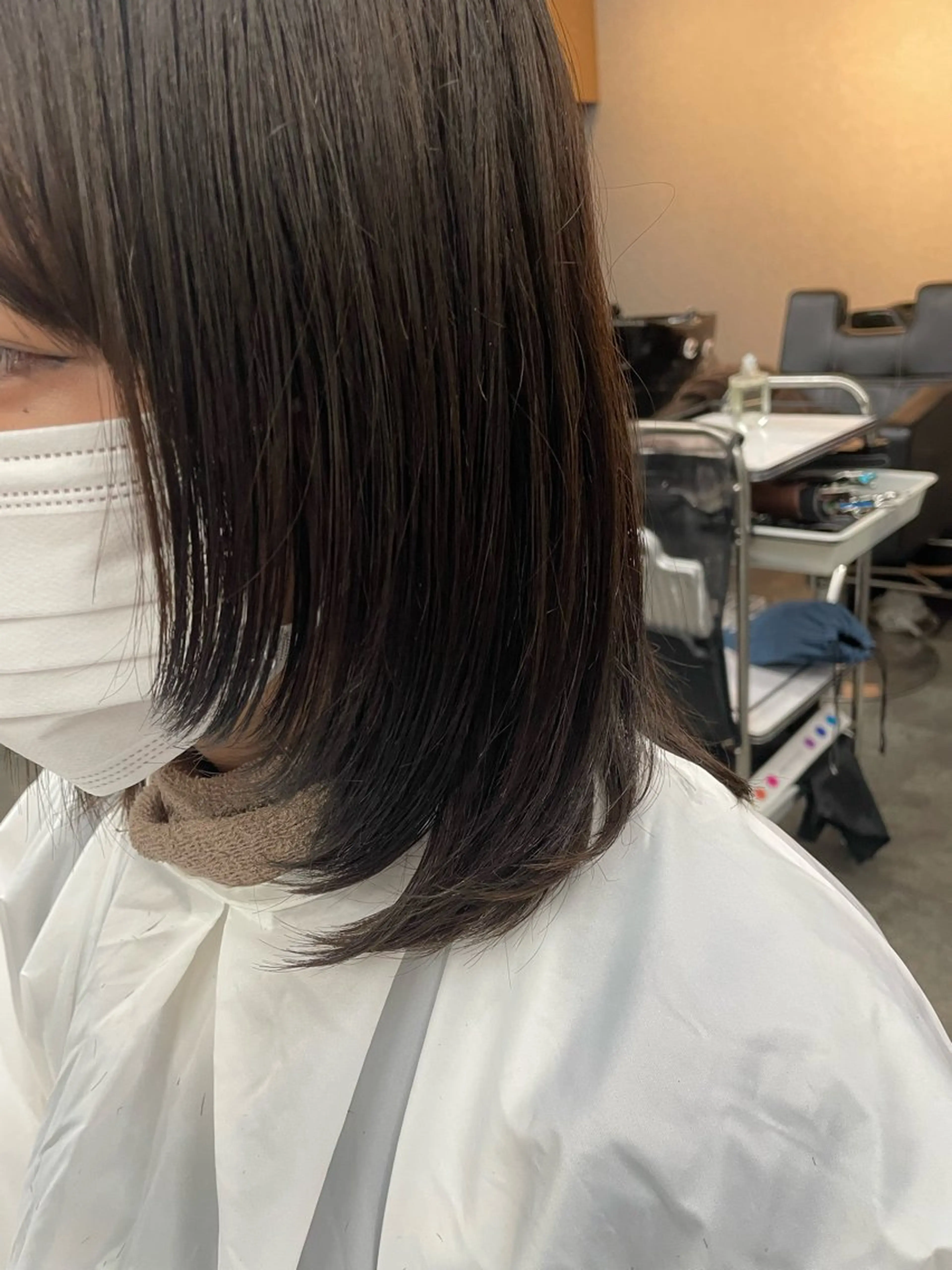 ミディアム 顔まわりレイヤー レイヤーカット カット 🌹ミラクル美容師 🌹くっぽのヘアスタイル